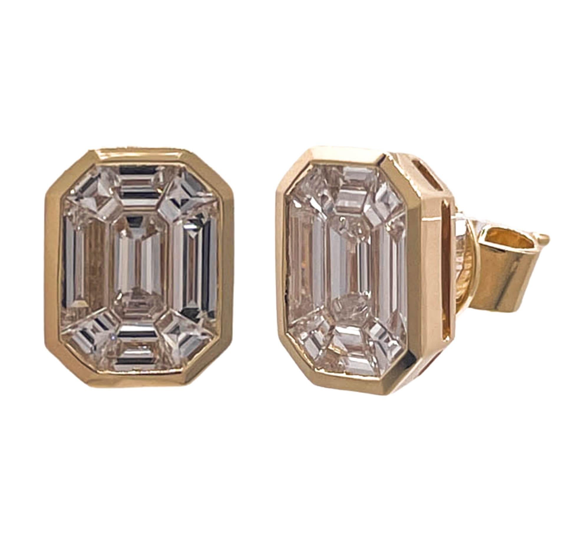 Jay Feder 18k Yellow Gold Invisible set Emerald cut Diamond Stud Earrings

There are 18 step cut diamonds; total carat weight is 1.57ctw. 

The earrings measurements are 10.34x8.14mm. Total weight is 3.6 grams. 

Please view our photos and videos