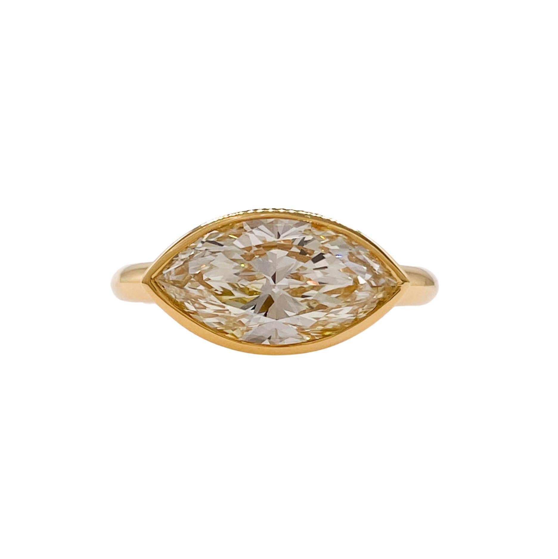 Jay Feder Verlobungsring, 18 Karat Gelbgold Marquise-Diamant, rechte Hand, Solitär 6