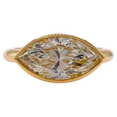 Jay Feder Verlobungsring, 18 Karat Gelbgold Marquise-Diamant, rechte Hand, Solitär