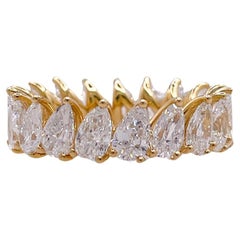 Jay Feder 18k Yellow Gold Pear Diamond Slanted Eternity Band Ring