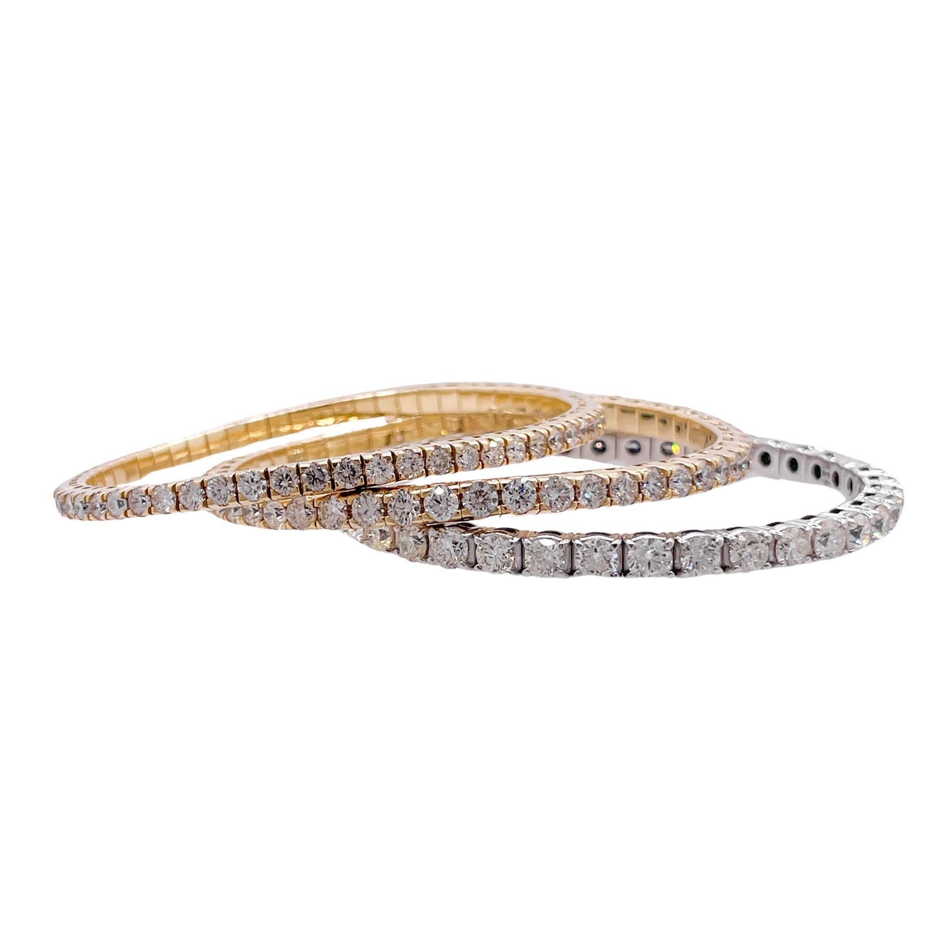 Jay Feder 18k Yellow Gold Round Diamond Stretchy Tennis Bangle Bracelet In Excellent Condition For Sale In Boca Raton, FL