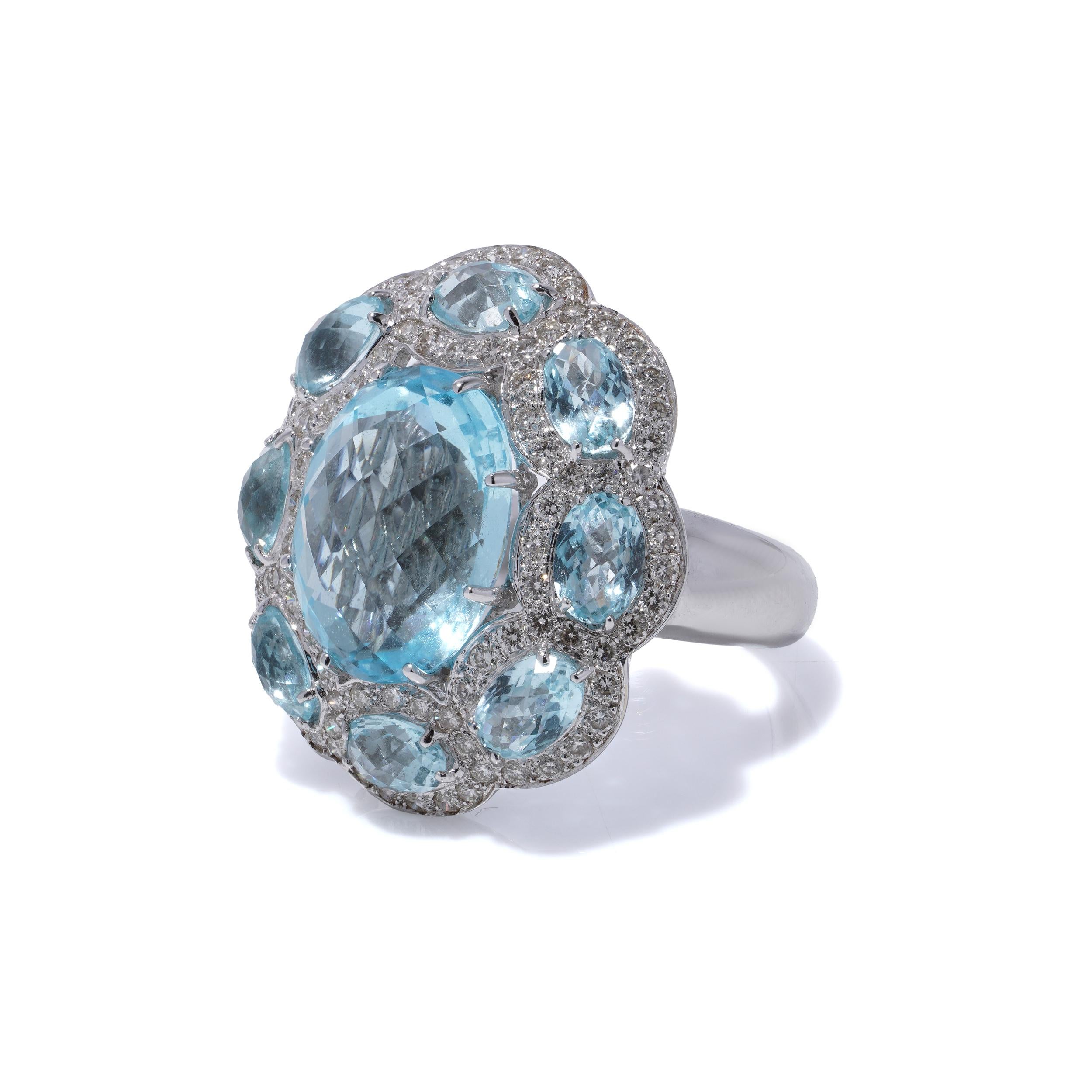 Anello Jay Feder in oro bianco 18kt con topazio blu e diamanti in vendita 2