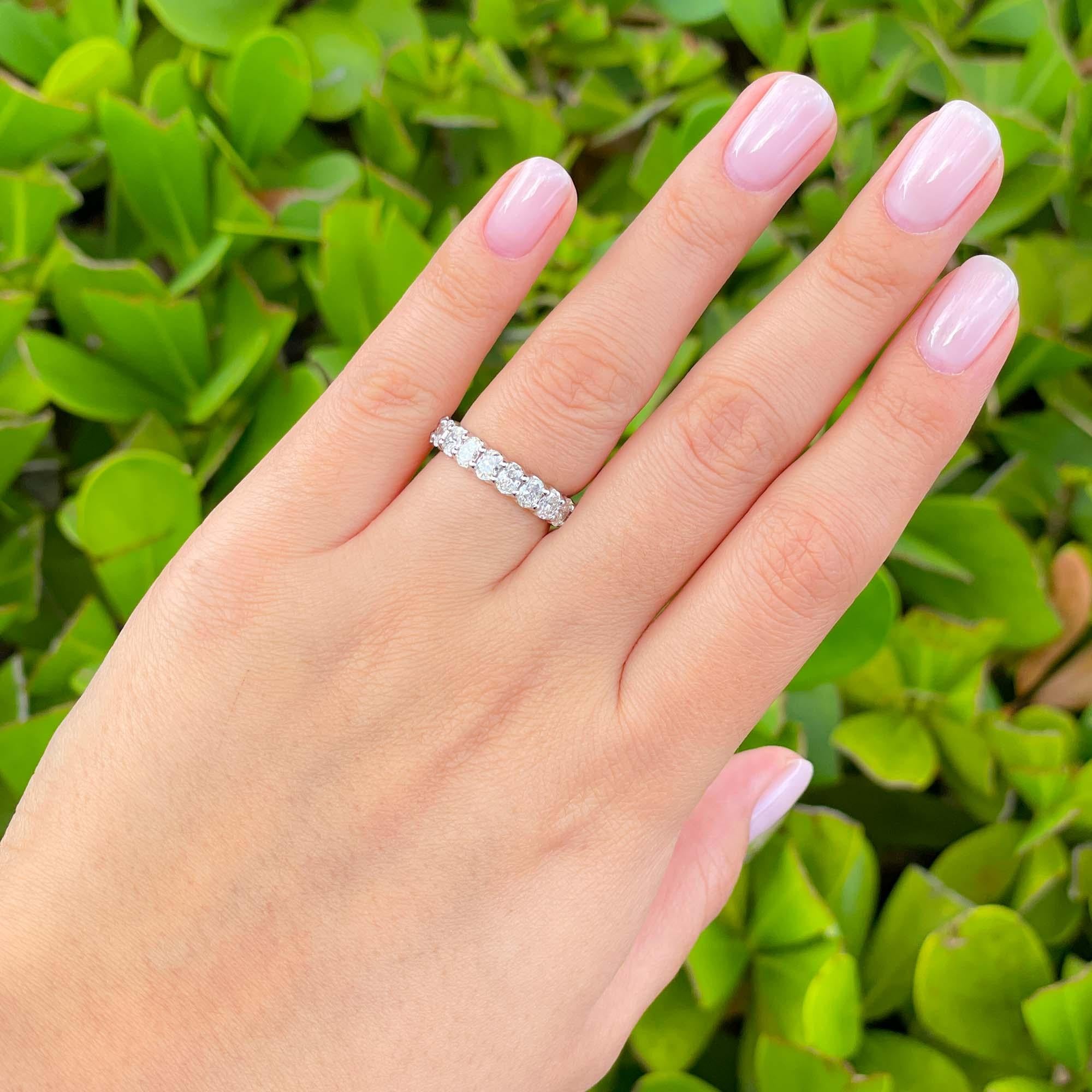 Jay Feder Platinum Oval Diamond Eternity Wedding Band For Sale 3