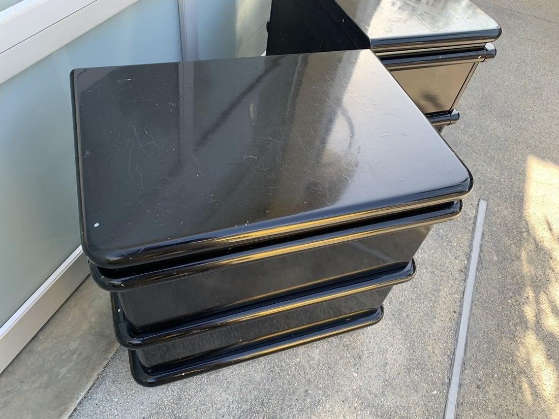 20th Century Jay Spectre Nightstands in Black Lacquer and Brushed Chrome Plinth For Sale