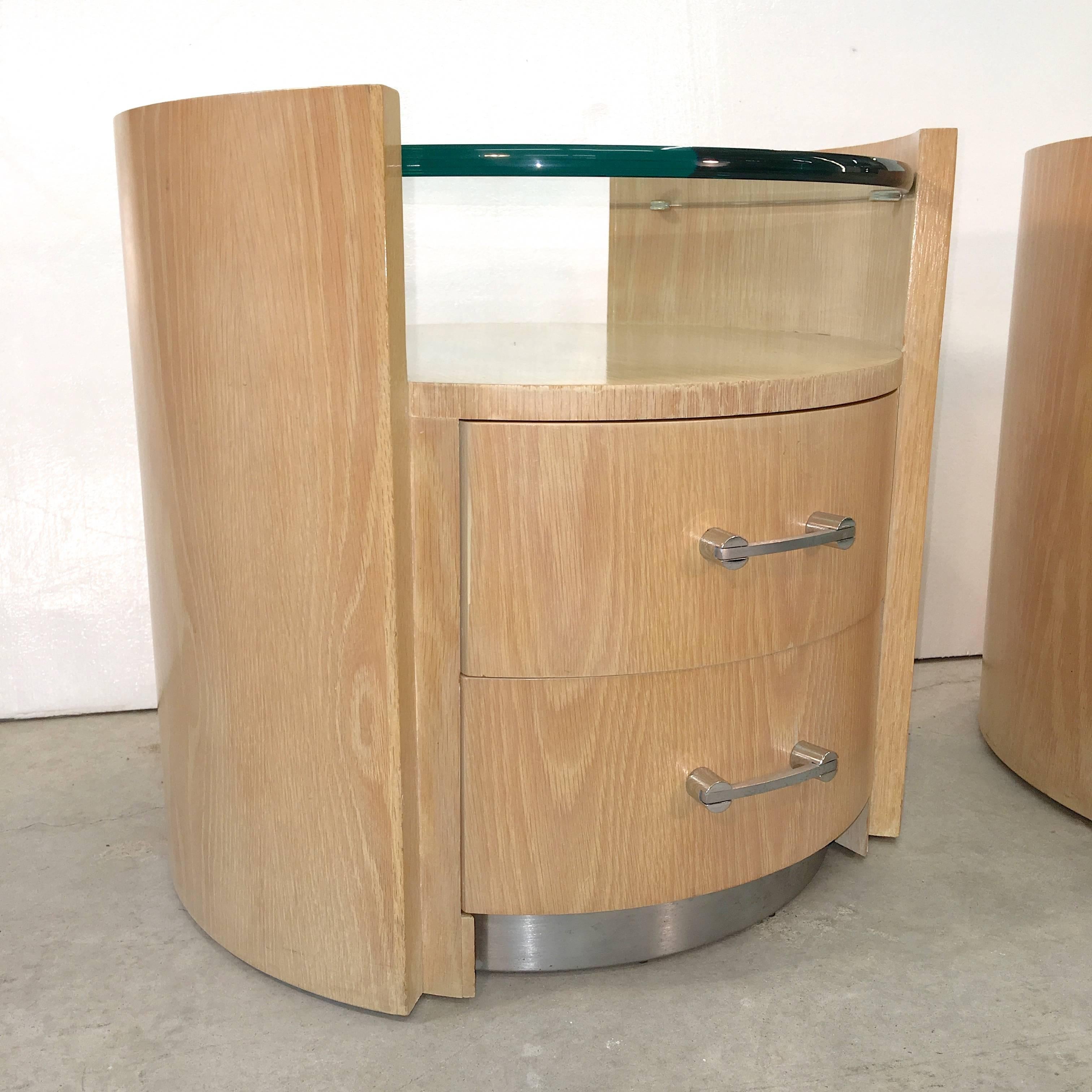 Jay Spectre Pair of Eclipse Nightstands for Century In Excellent Condition In Hanover, MA