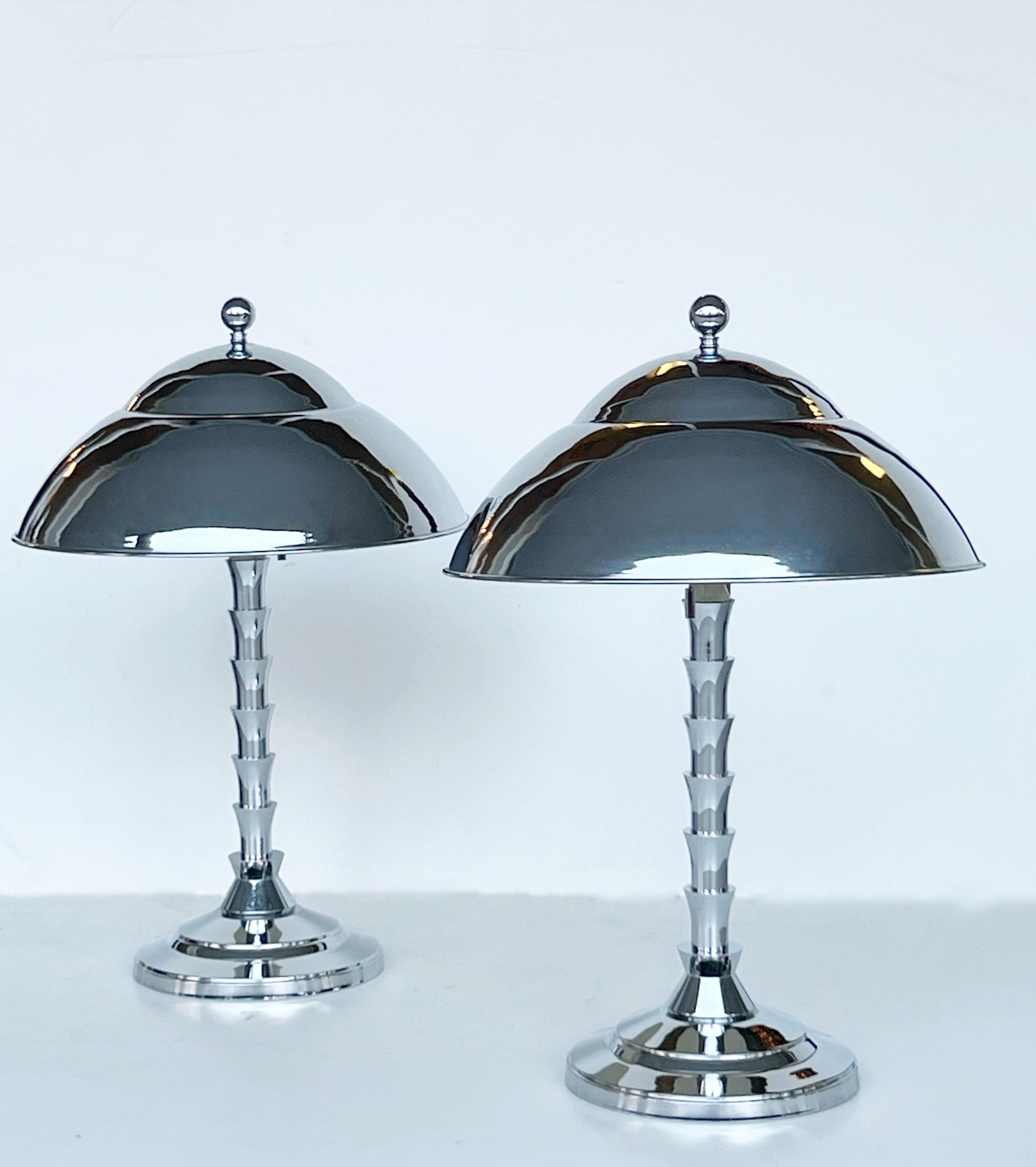 Iconic pair of lamps by Hanson, designed by Jay Spectre. 