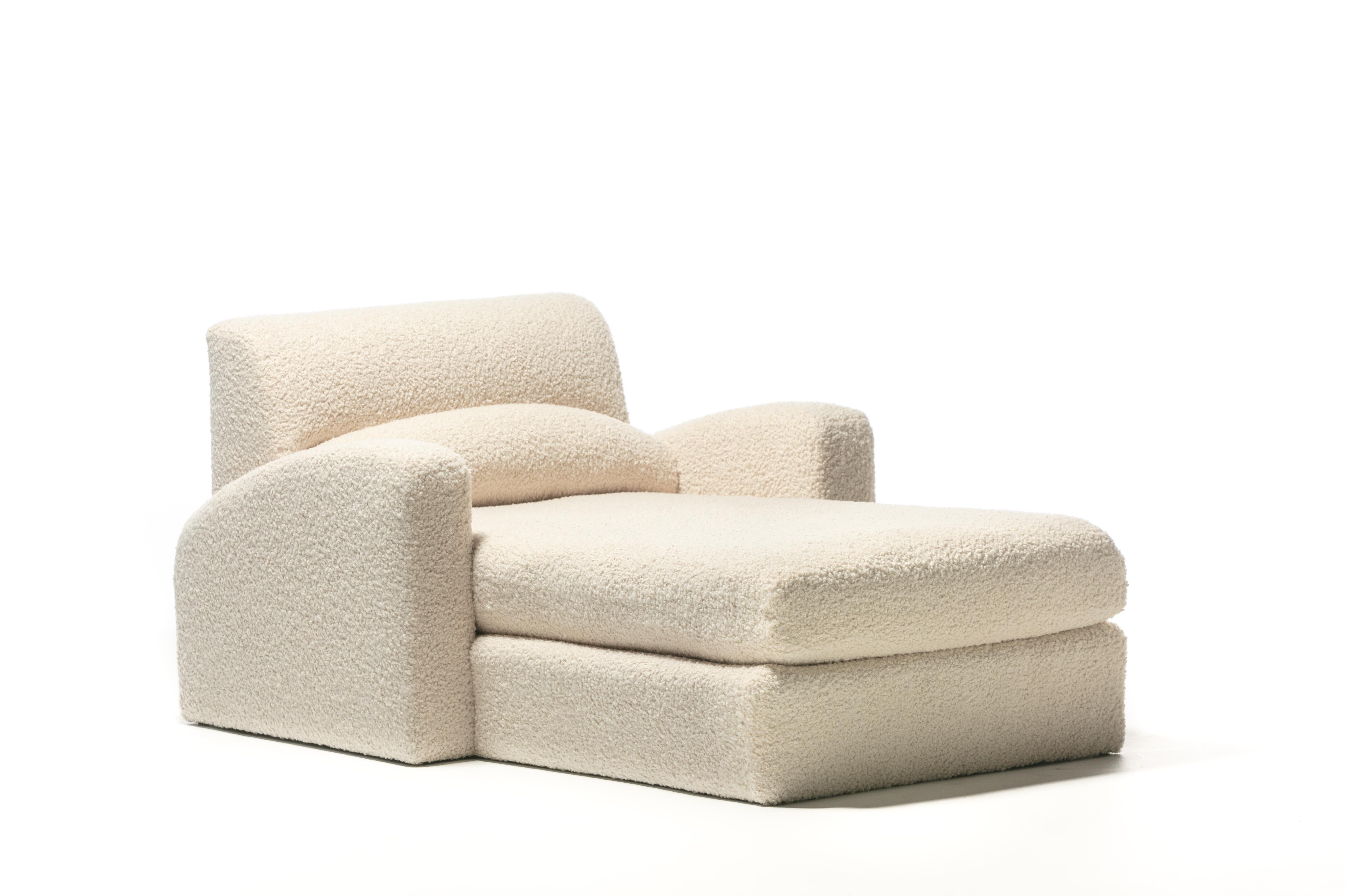 Chaise à vapeur Jay Spectre pour Century Furniture en ivoire et blanc boucl vers 1990 en vente 7