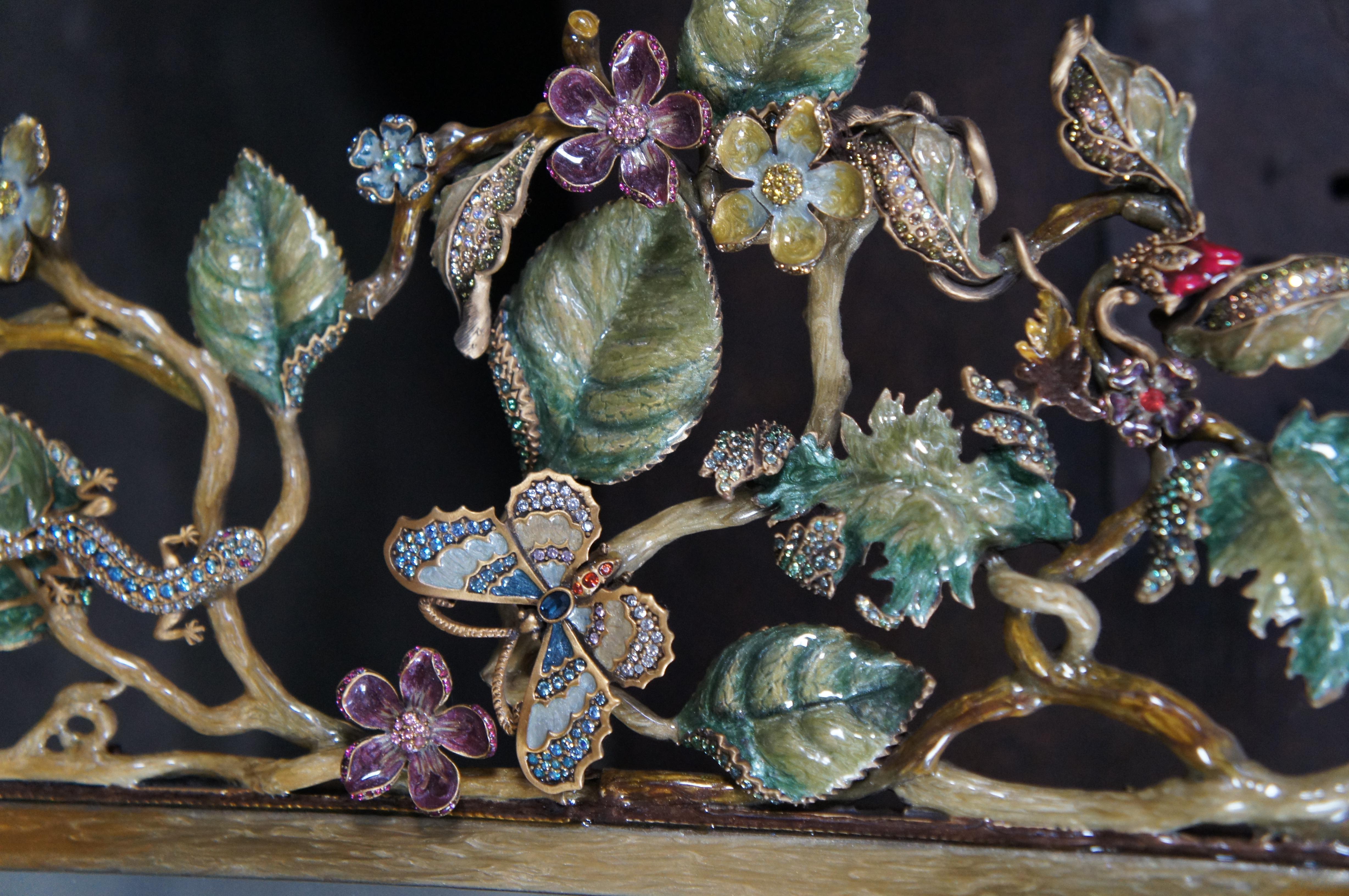 Miroir mural Jay Strongwater Flora and Fauna en bronze émaillé et cristal Swarovski 31