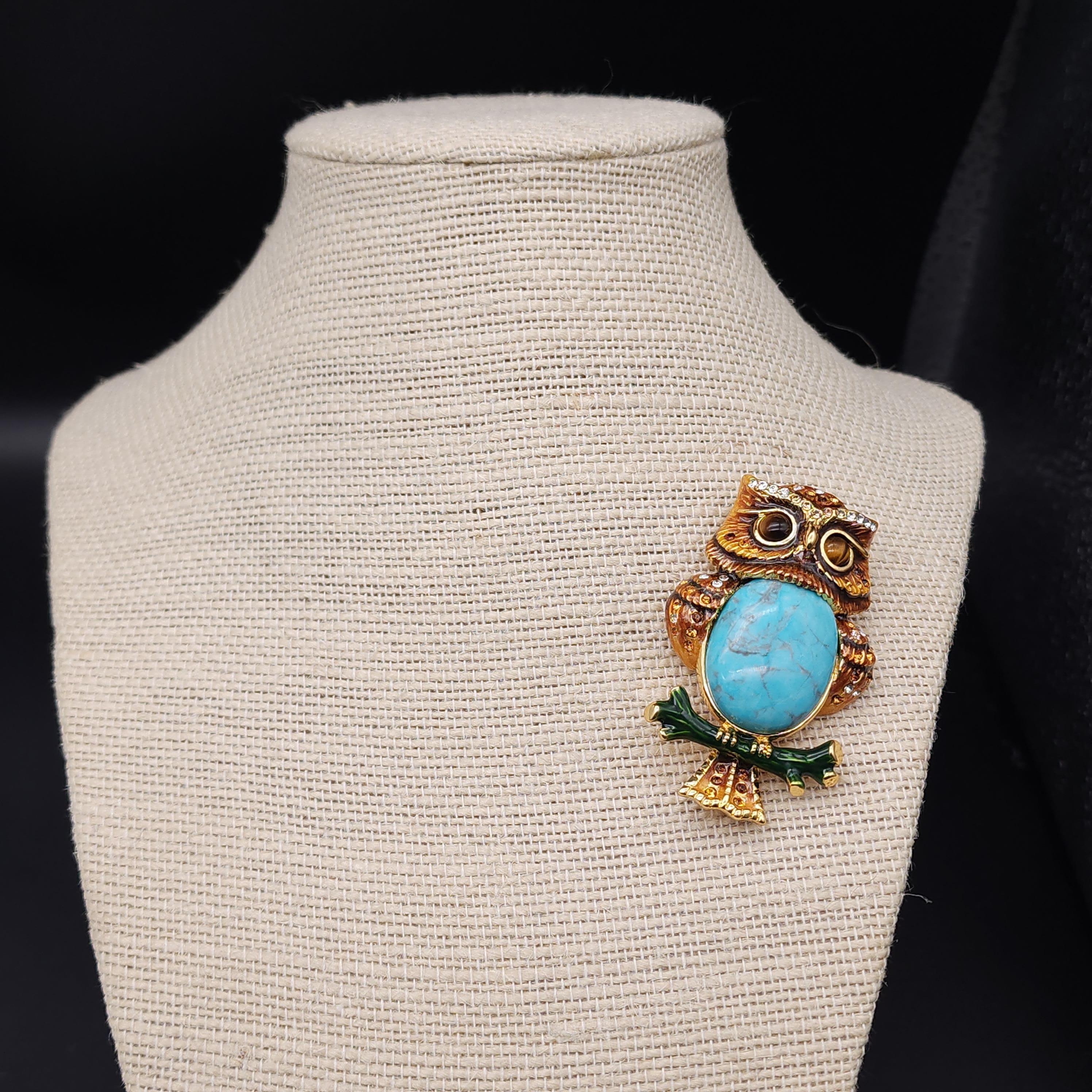 Jay Strongwater Owl Brooch with Turquoise & Enamel in Gold-Tone, Amber Eyes For Sale 2