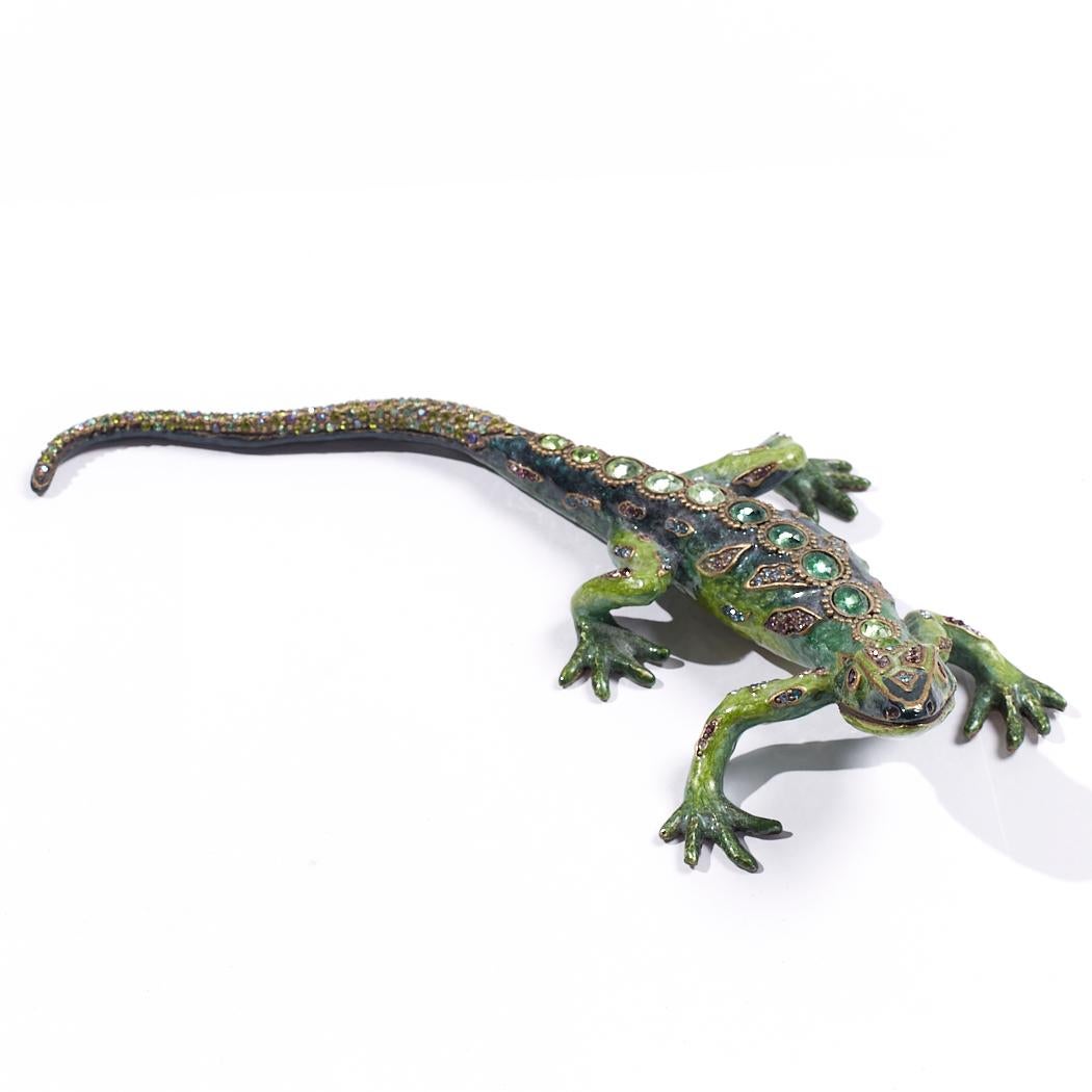 Late 20th Century Jay Strongwater Sawyer Salamander Figurine For Sale