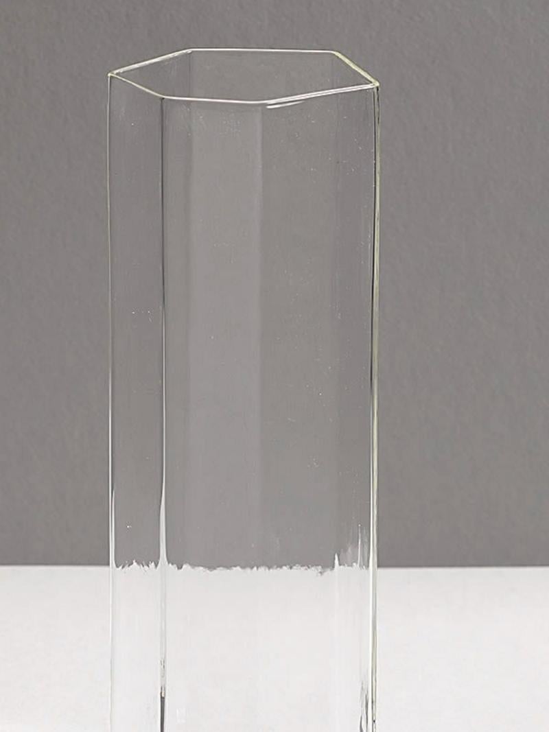 Verrerie soufflée
H25 x D8 cm, 921 ml