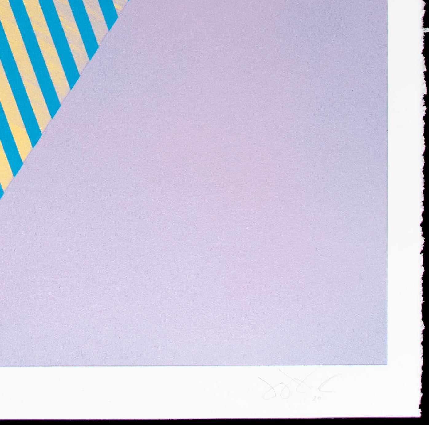 Prismatisches Polygon XVI: geometrisches abstraktes Gemälde in Blau, Gelb, Lila ombre im Angebot 1