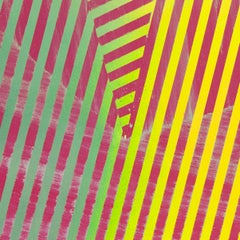 Polygone prismatique XXV : peinture géométrique abstraite en vert, rouge et jaune