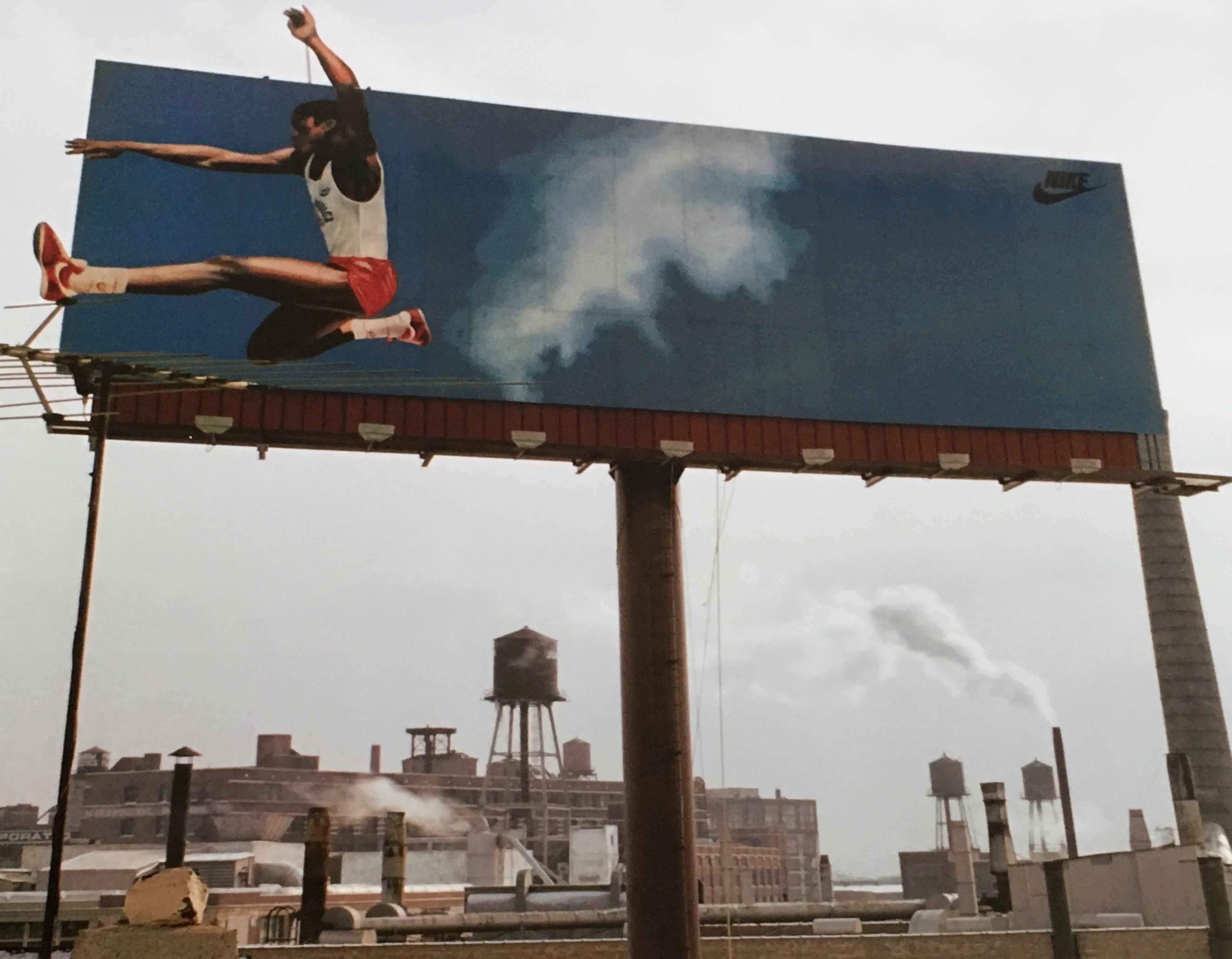 Carl Lewis, photographie couleur de Chicago à grande échelle en vente 3