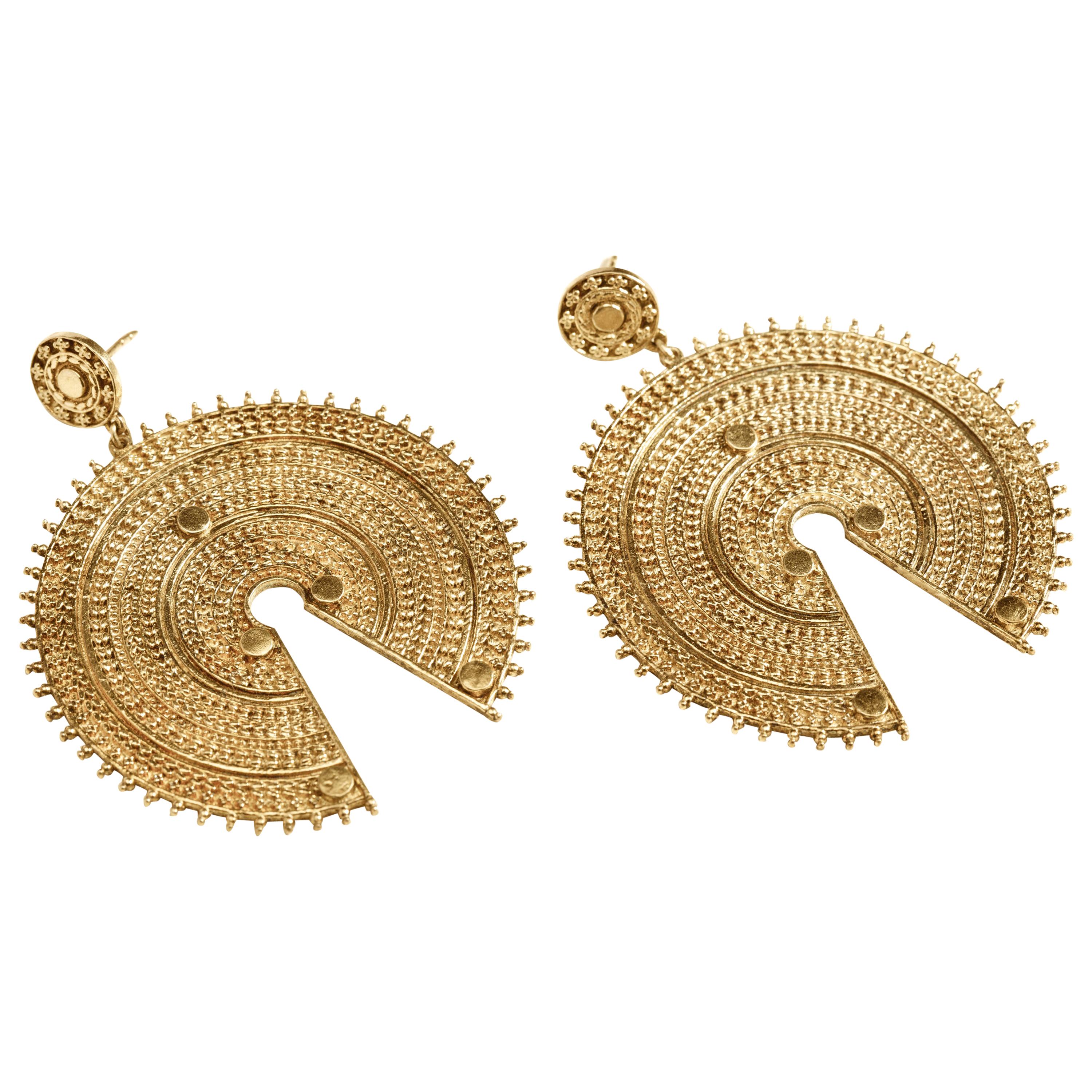 Jaya 18 Karat Gold Earrings from Les Muses Barbier Mueller For Sale