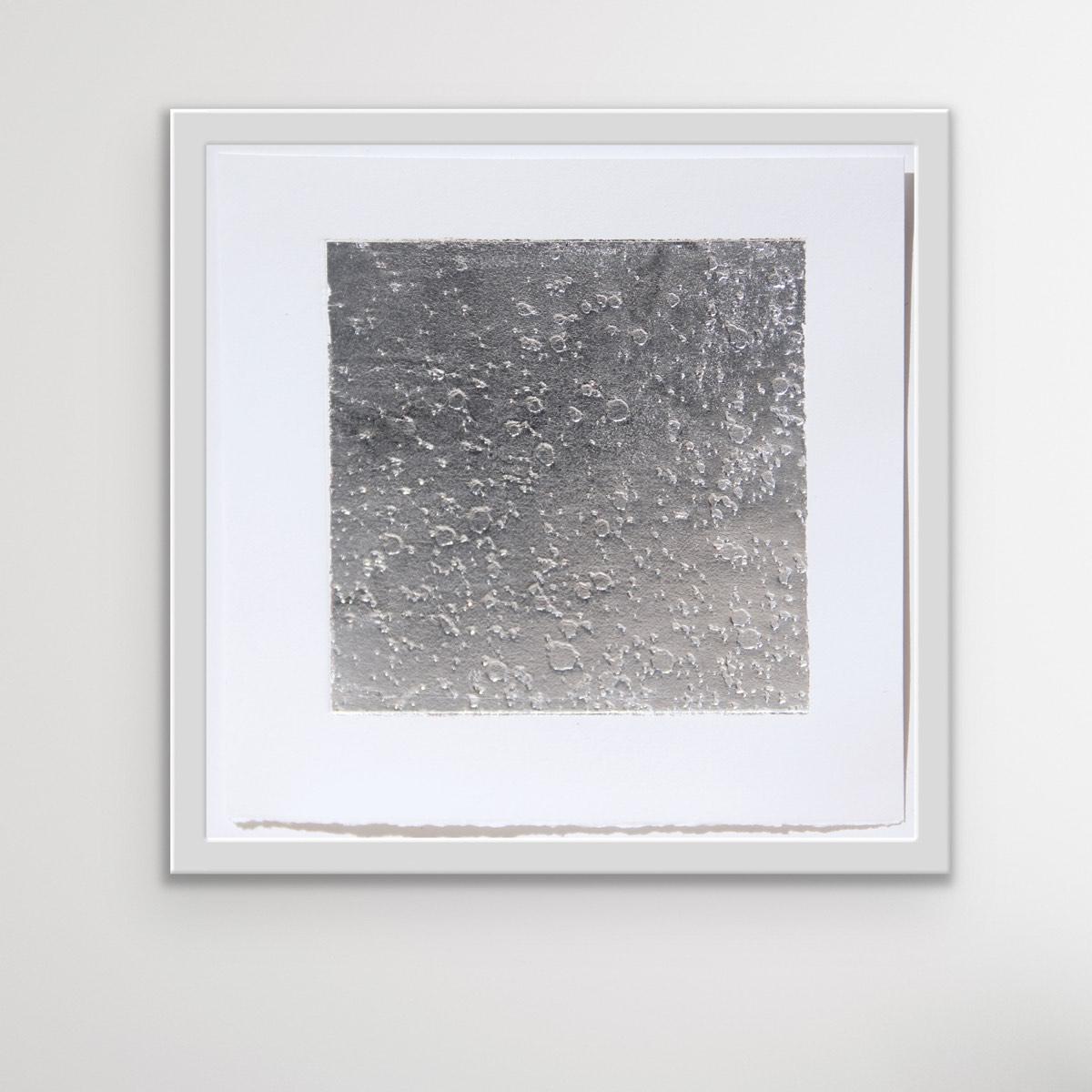 Joy is not made to be a Crumb (Silver): Bubbles in the Sand, Hand-Pulled Etching - Print by Jayne Wilton