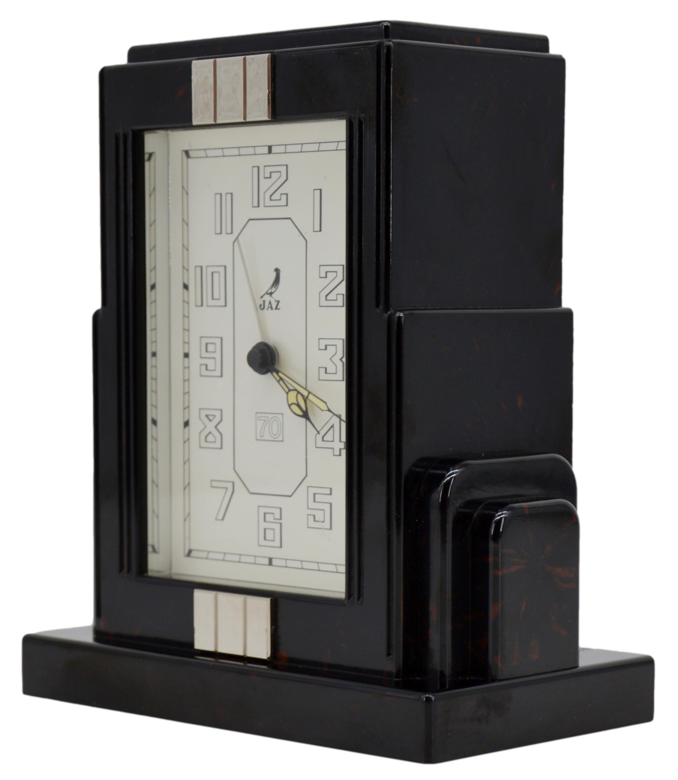 JAZ French Art Deco Bakelite Clock, 1930s In Excellent Condition In Saint-Amans-des-Cots, FR