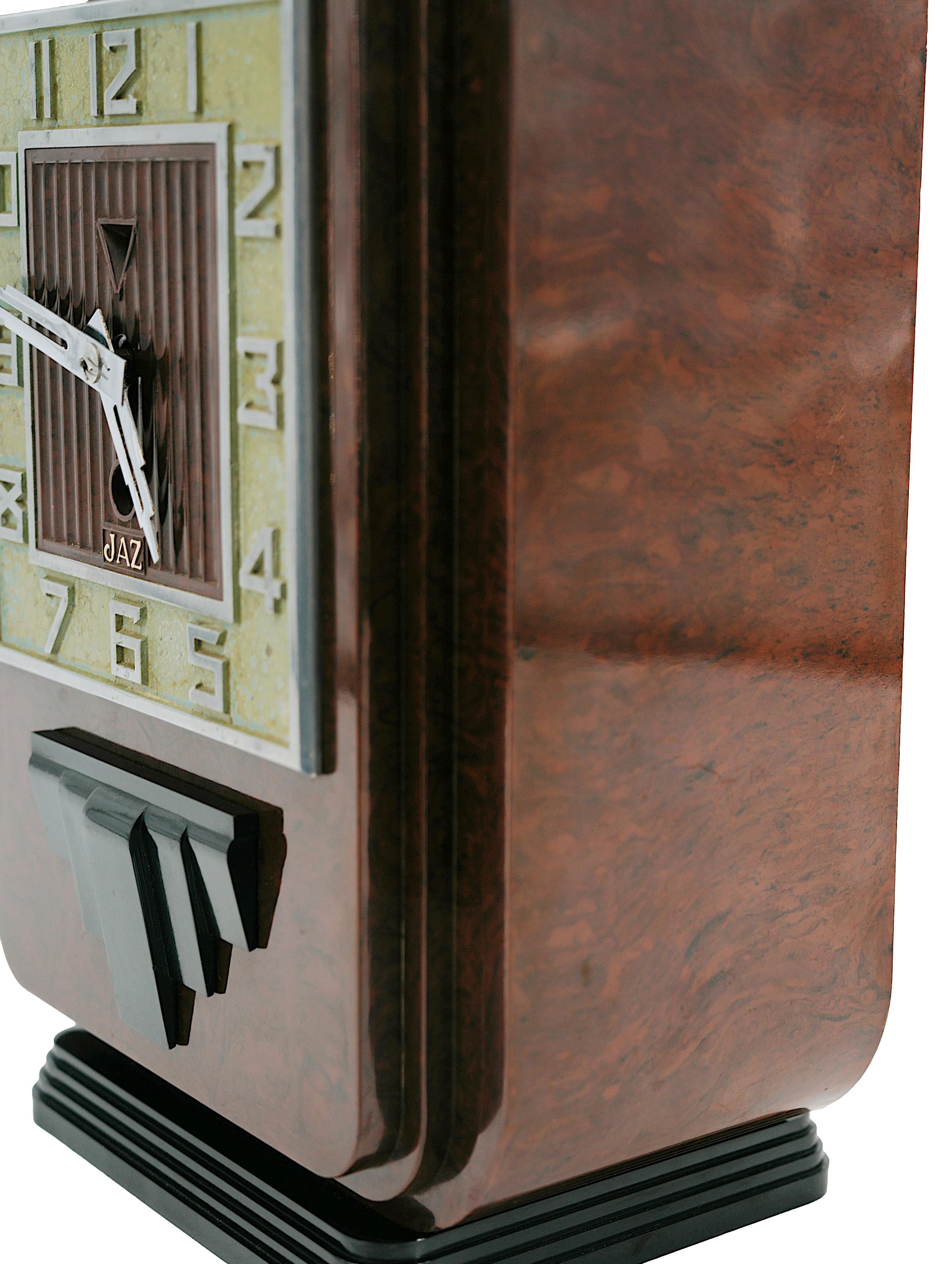 Horloge Art déco en bakélite chaude JAZ, 1920 3