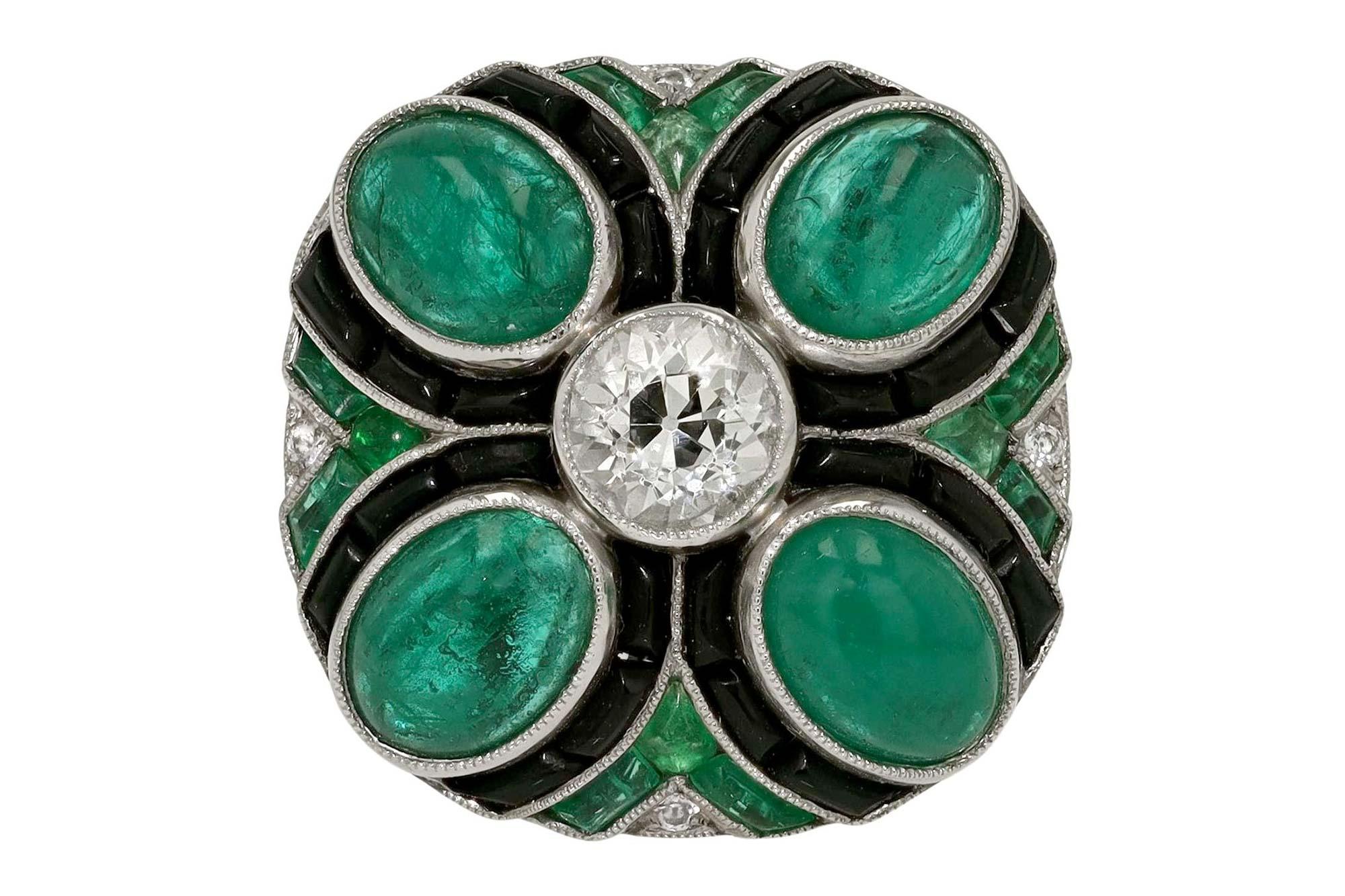 Jazz Age Quatrefoil Emerald Diamond Cocktail Ring In Good Condition For Sale In Santa Barbara, CA