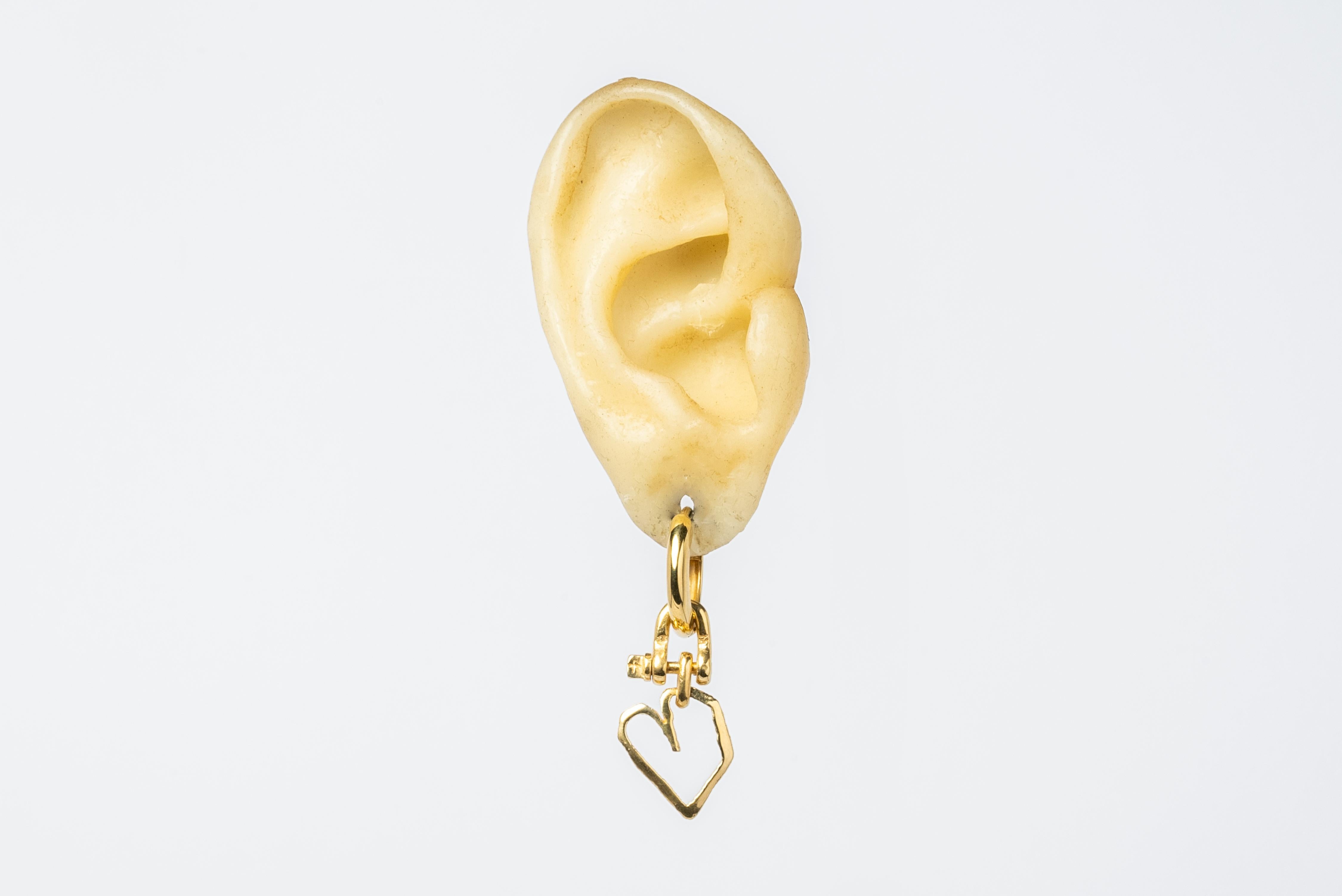 Jazz's Heart Earring (Extra Small, YGA) For Sale 2