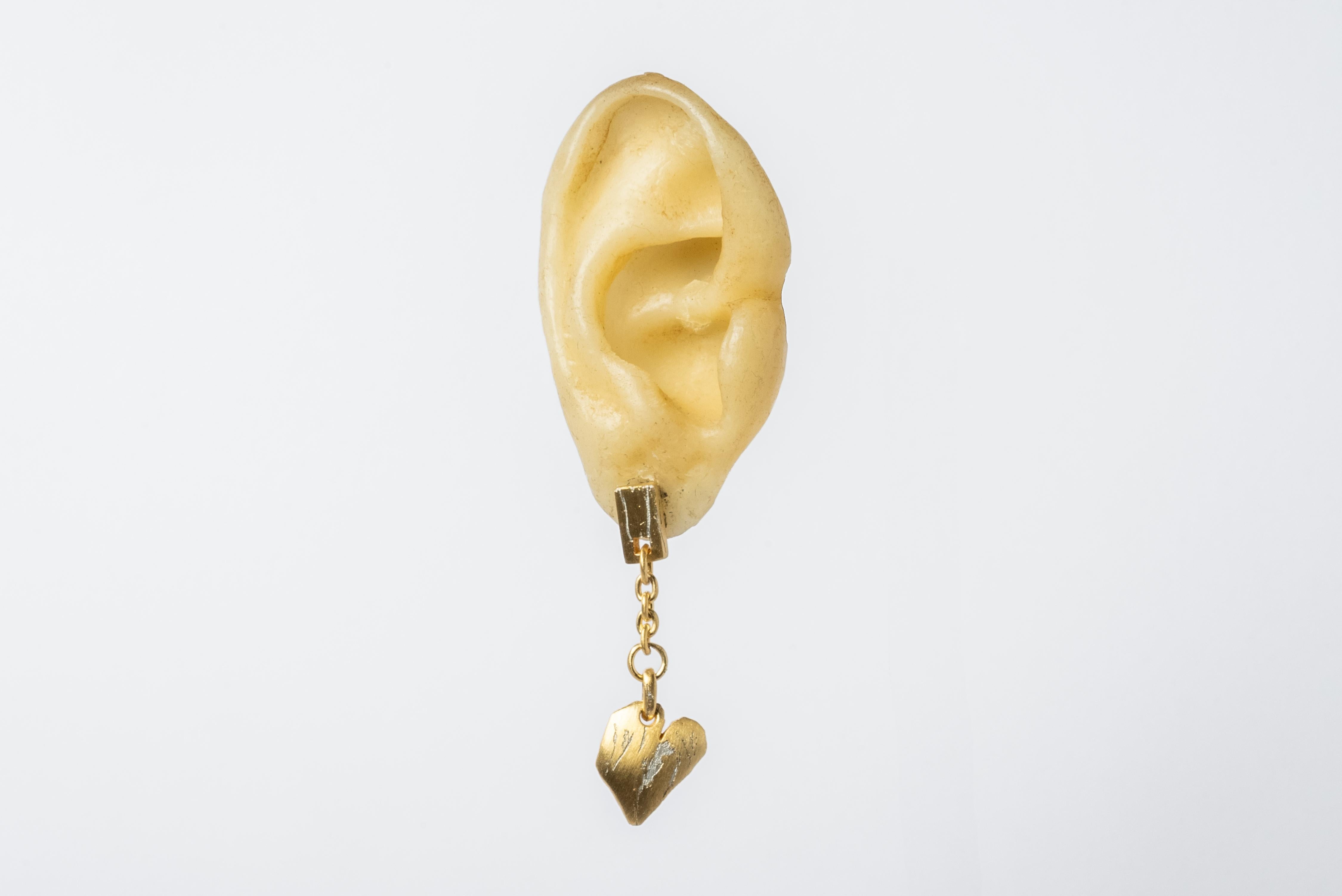 Women's or Men's Jazz's Solid Heart Dangle Earring (AGA) For Sale