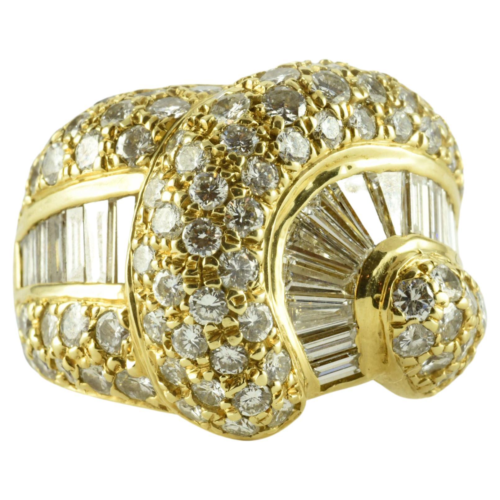 JB Star Diamond and 18kt Yellow Gold Cocktail Ring