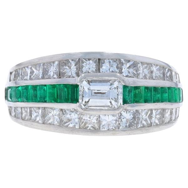 JB Star Emerald Diamond Stripe Cluster Cocktail Band Platinum 900 2.30ctw Ring en vente
