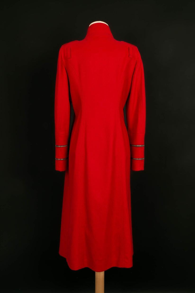 JC de Castelbajac Red Coat in Virgin Wool In Excellent Condition For Sale In SAINT-OUEN-SUR-SEINE, FR