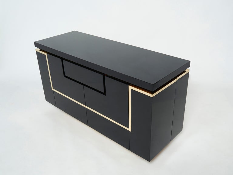 Mid-Century Modern J.C. Mahey Brass Black Lacquered Sideboard Bar Cabinet 1970s For Sale