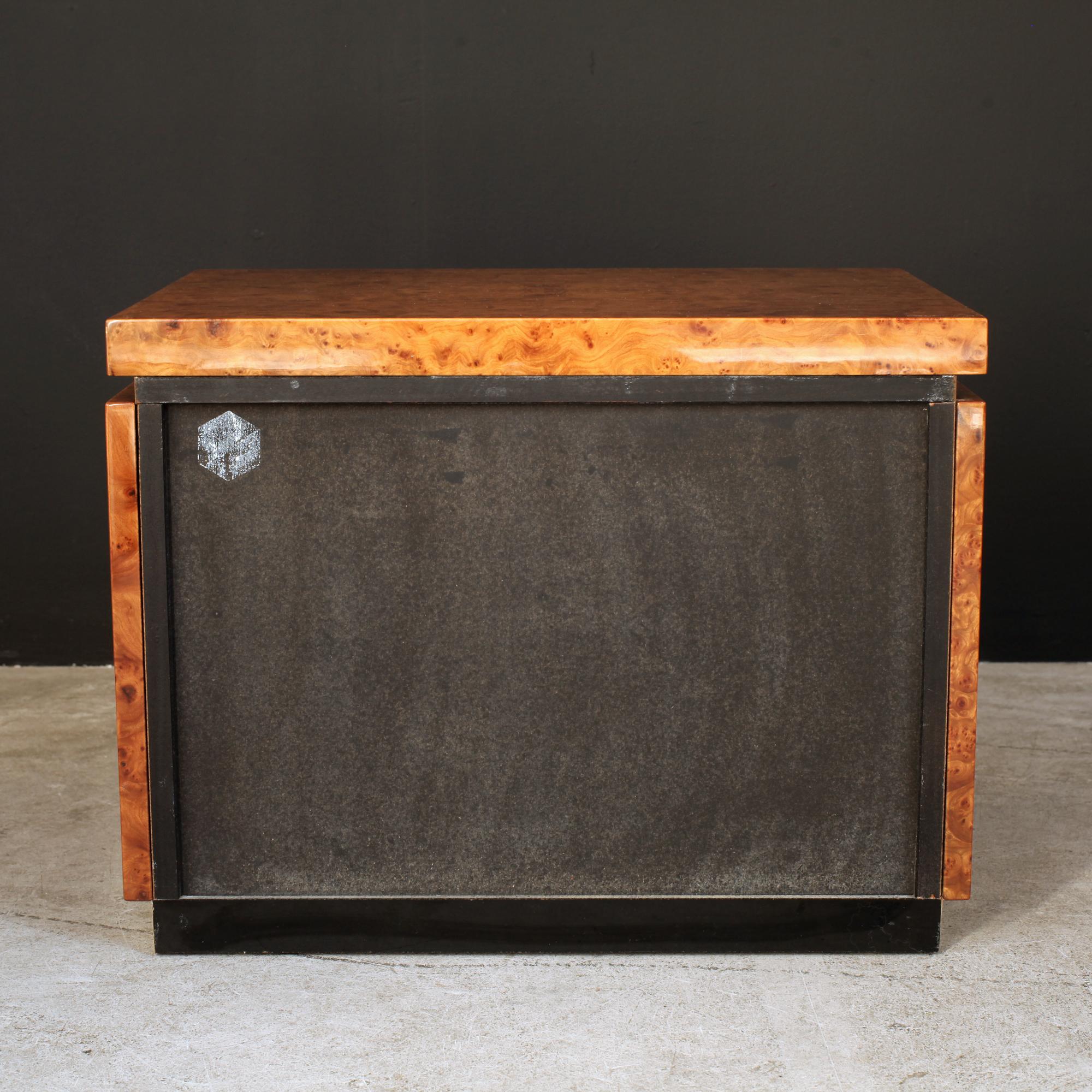 J.C. Mahey Pair of Burl Elm and Brass Nightstands Chests Side Table France 1970s 1