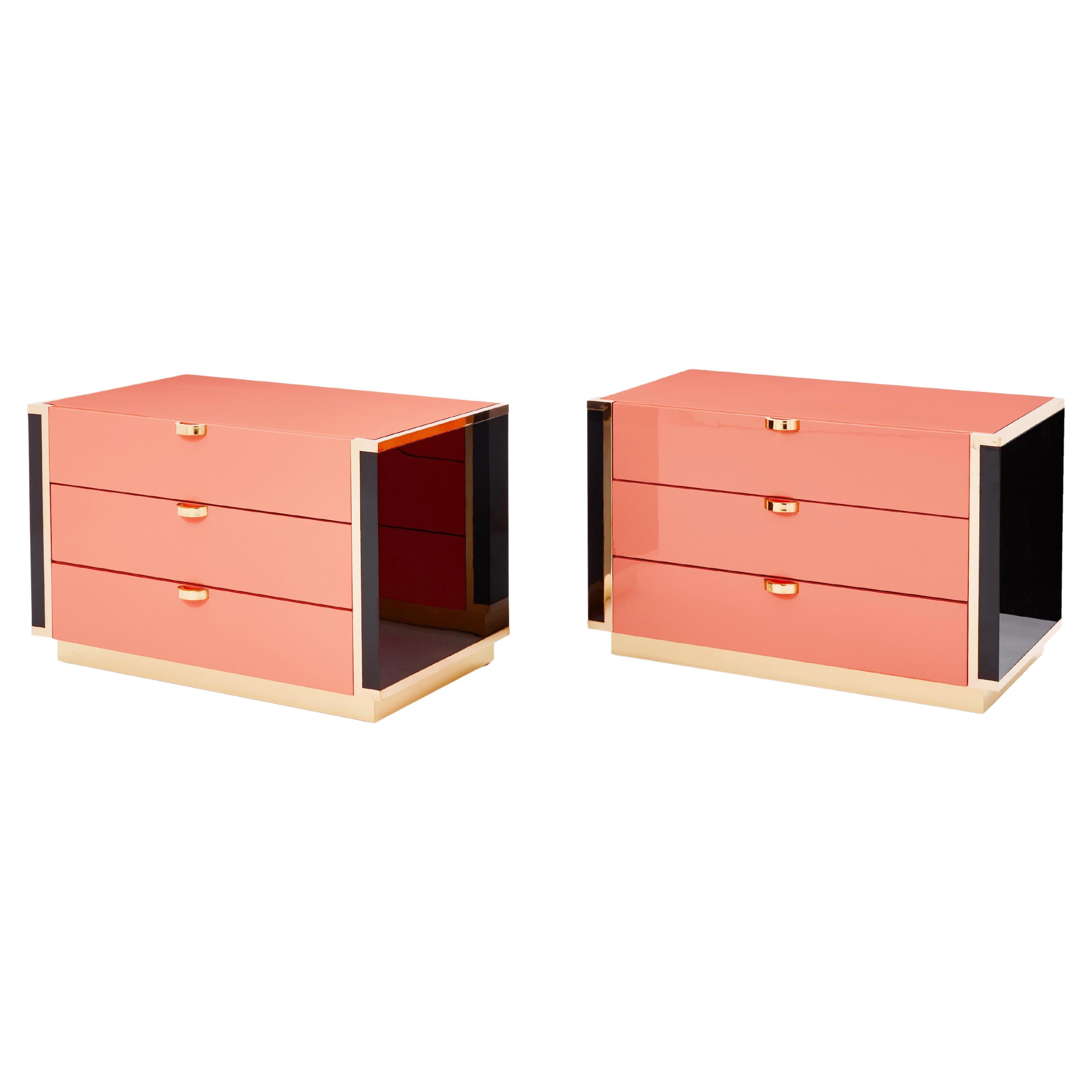 J.C. Mahey pair of pink black lacquer brass nightstands chests 1970s For Sale