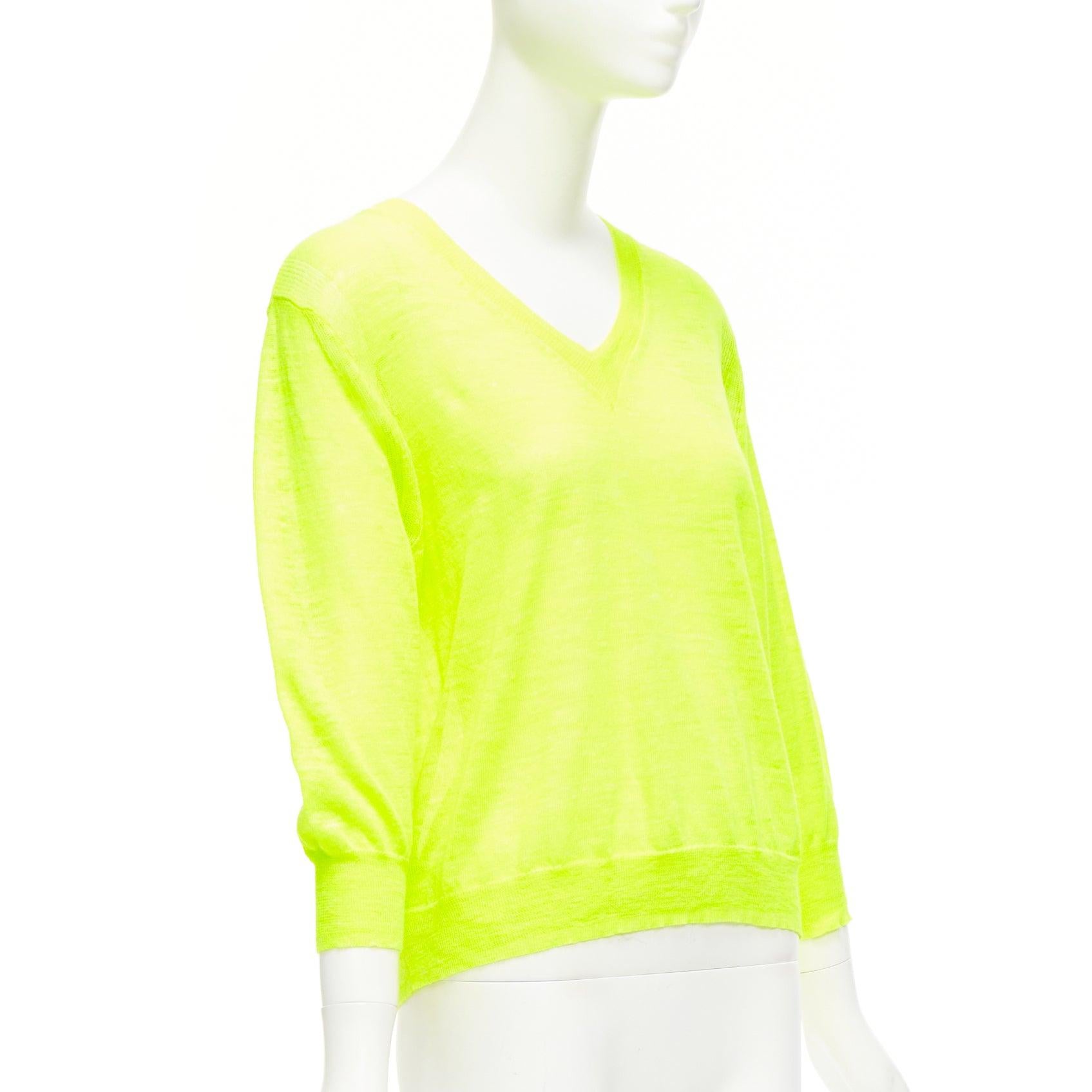 J.CREW neon yellow V neck 3/4 sleeves sweater pullover S In Excellent Condition For Sale In Hong Kong, NT