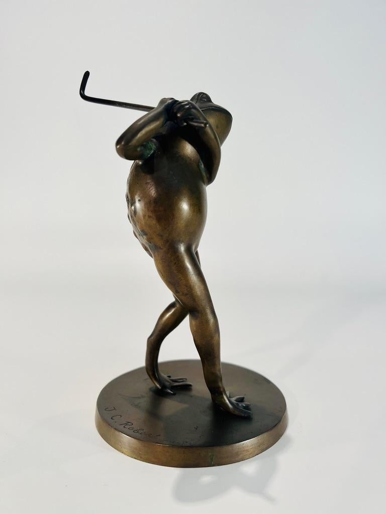 Français J.C.Roberts sculpture en bronze français Art déco représentant une grenouille jouant de golf, circa 1930 en vente