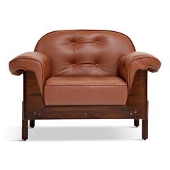 J.D. Moveis e Decoracoes Brazilian Rosewood and Leather Lounge Chair, 1960s
