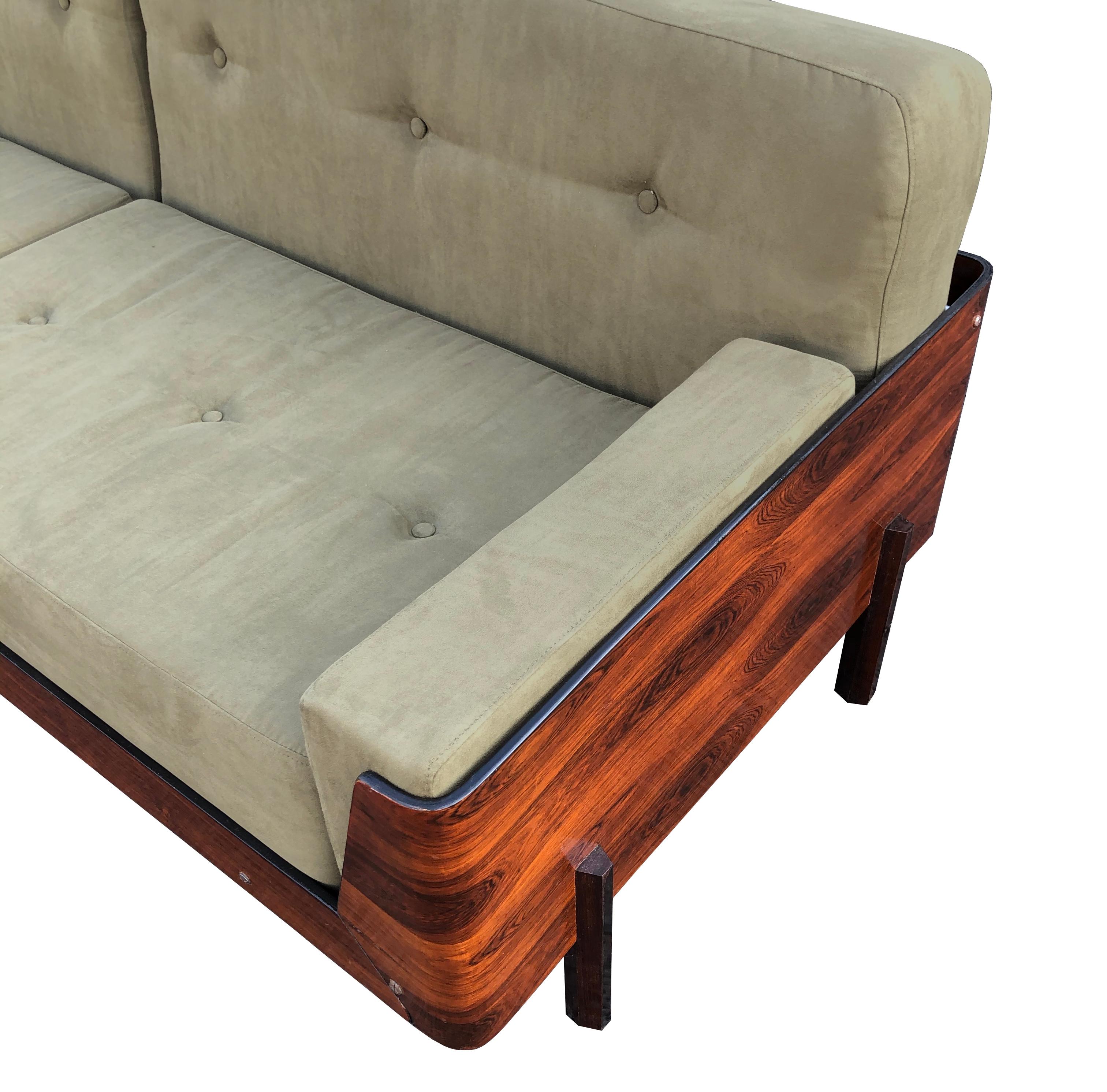 Mid-Century Modern J.D. Moveis E Decoraçoes Sofa Set: Sofa and Armchairs, Brazil, 1960s For Sale