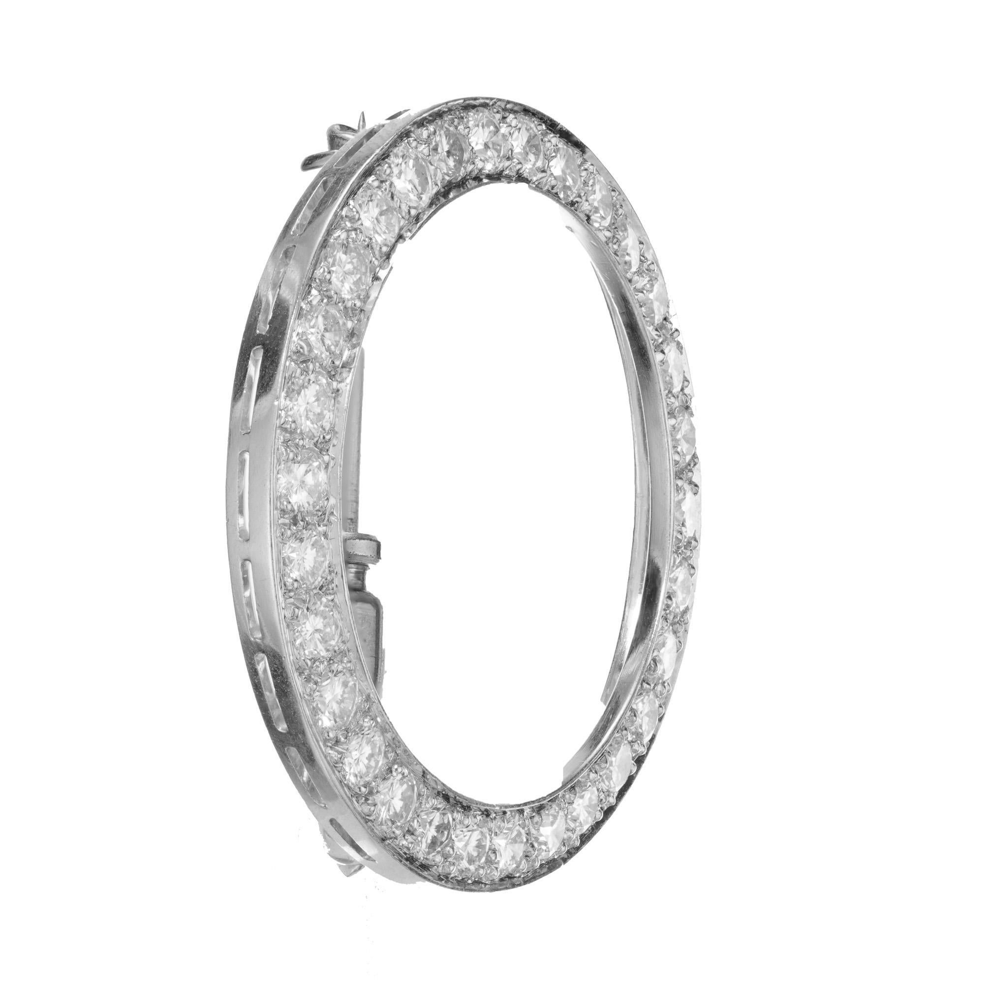 Taille ronde J.E. Caldwell Broche en platine avec diamants de 1,20 carat en vente