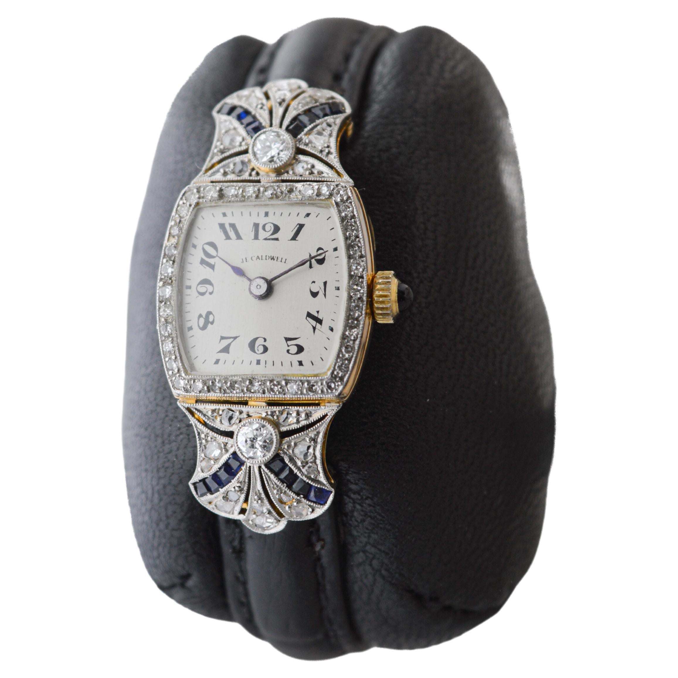 J.E Caldwell 18 Karat massives Gold Art Deco Damenuhr mit Diamanten und Saphiren im Angebot 3