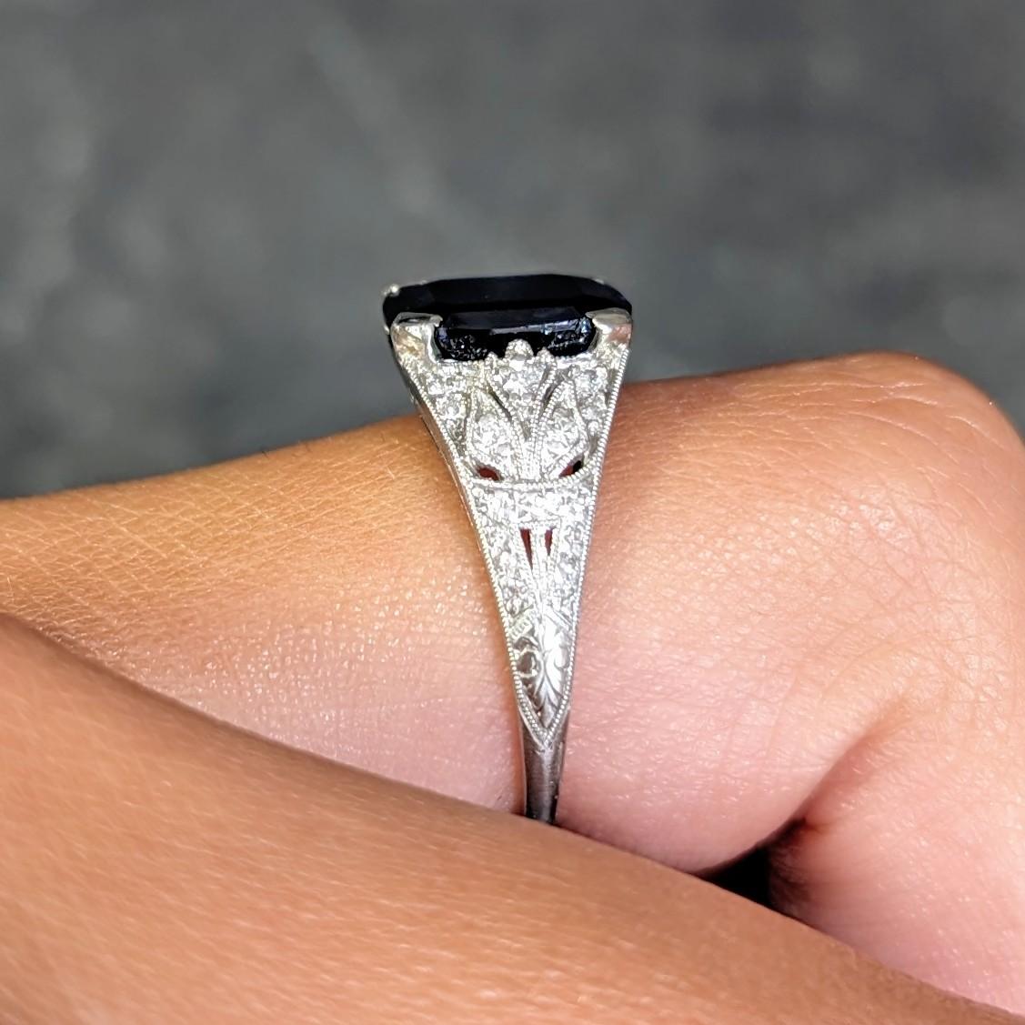 J.E. Caldwell Art Deco Platinring mit 3,90 Karat unbehandeltem Saphir und Diamant, GIA 8