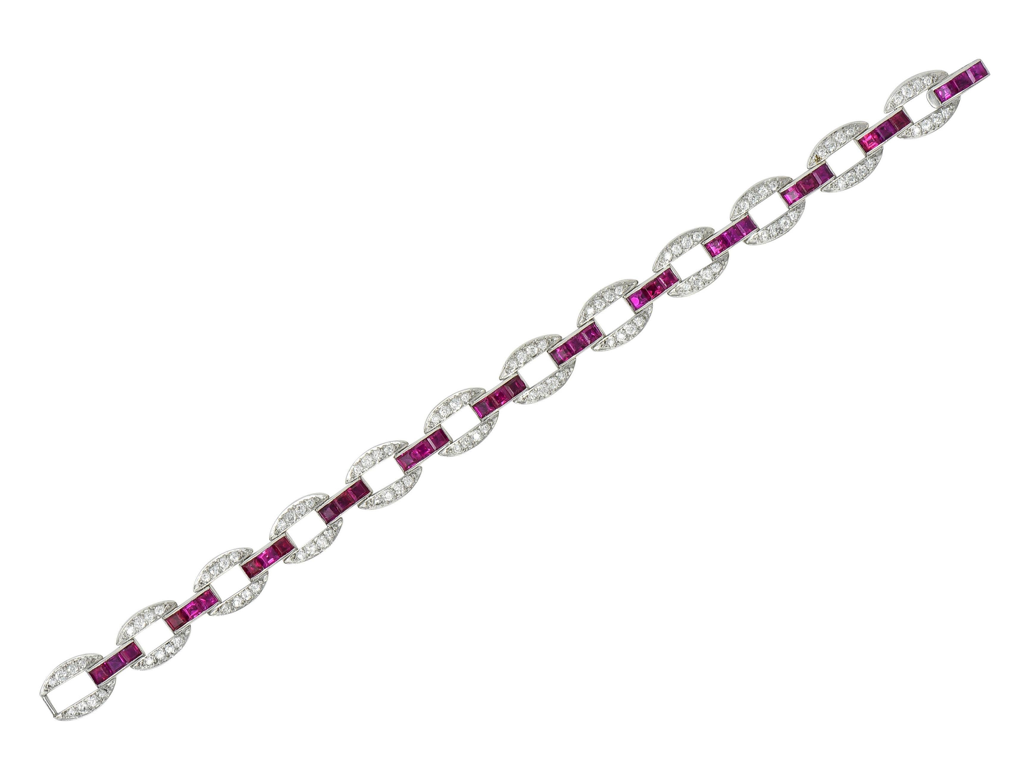 J.E. Caldwell, bracelet à maillons vintage Art déco en platine avec rubis et diamants 7,80 carats poids total en vente 7