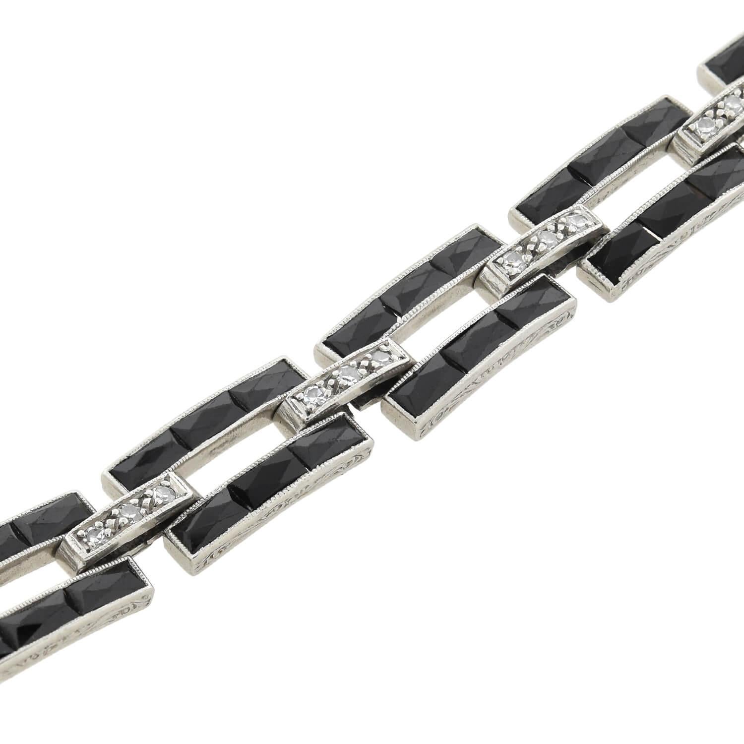 French Cut J.E. Caldwell & Co. Art Deco Calibrated Onyx and Diamond Link Bracelet