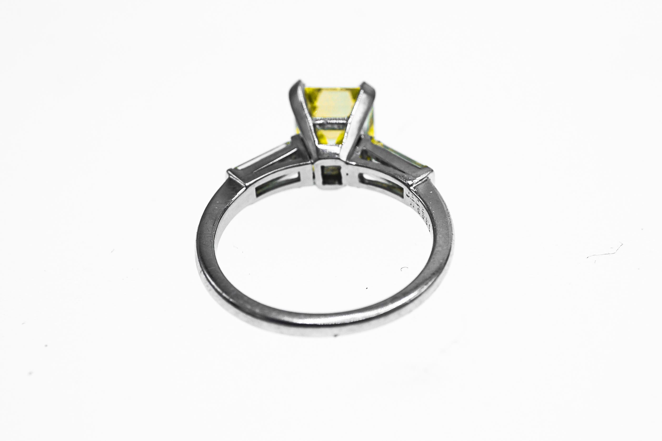 J.E. Caldwell & Co Platinum, Fancy Vivid Yellow Diamond and Diamond Ring For Sale 1