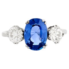 Vintage J.E. Caldwell & Co. Sapphire and Diamond Platinum Ring