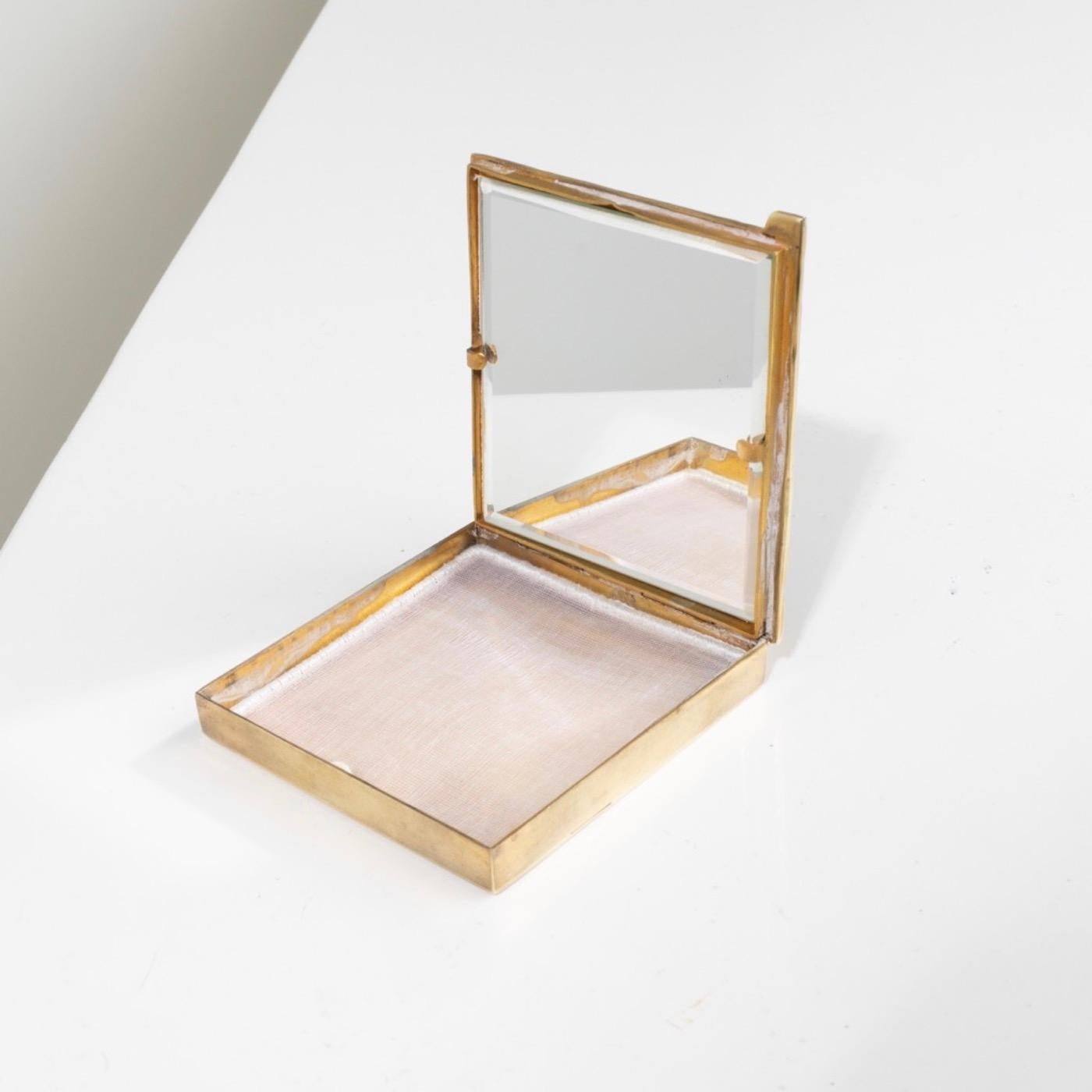 Je t’aime Beaucoup by Line Vautrin, Gilt Bronze Compact 3