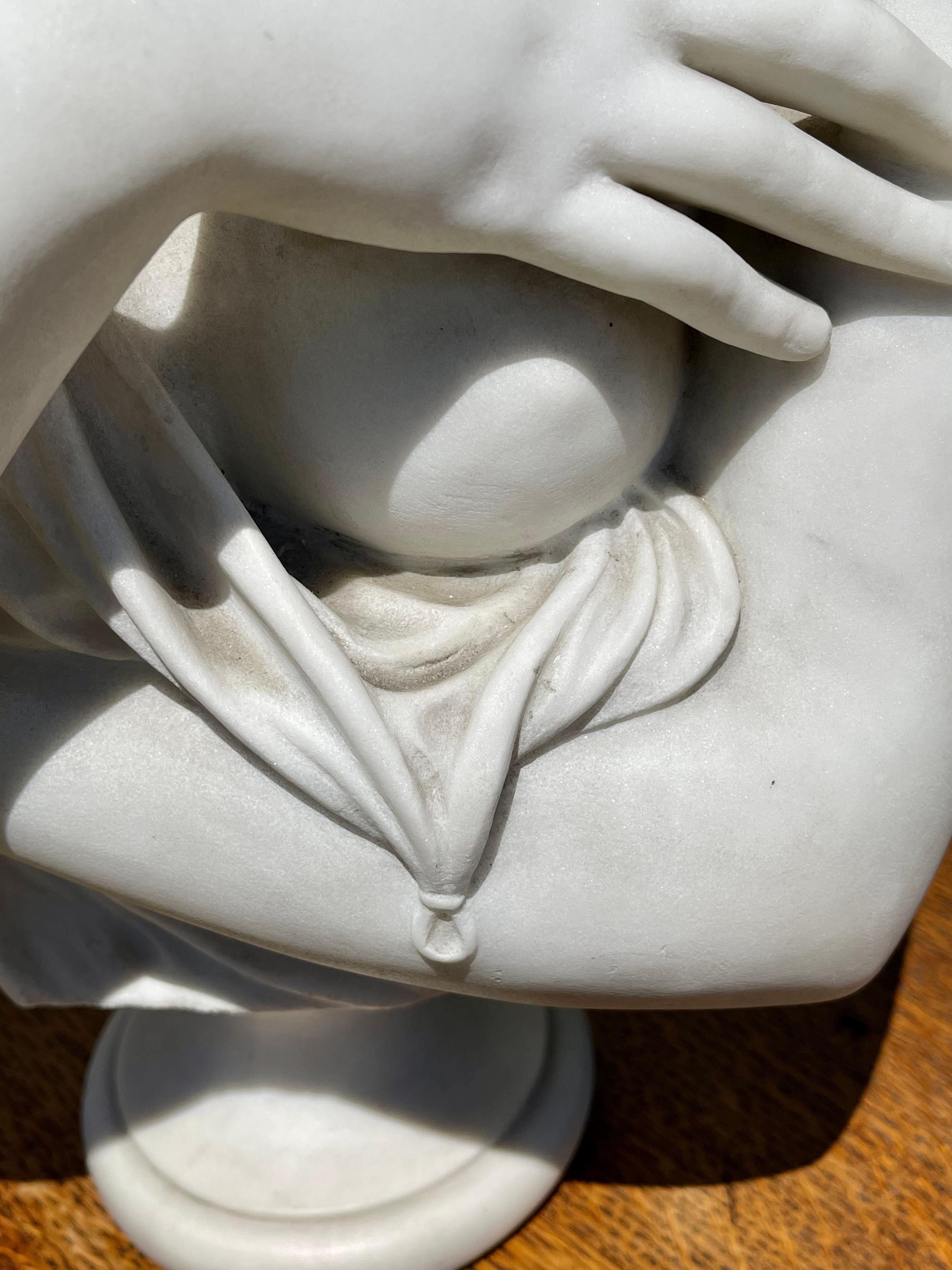 French Jean-Antoine Houdon, “ La Pudeur ” Carrara Marble Sculpture 19th Century