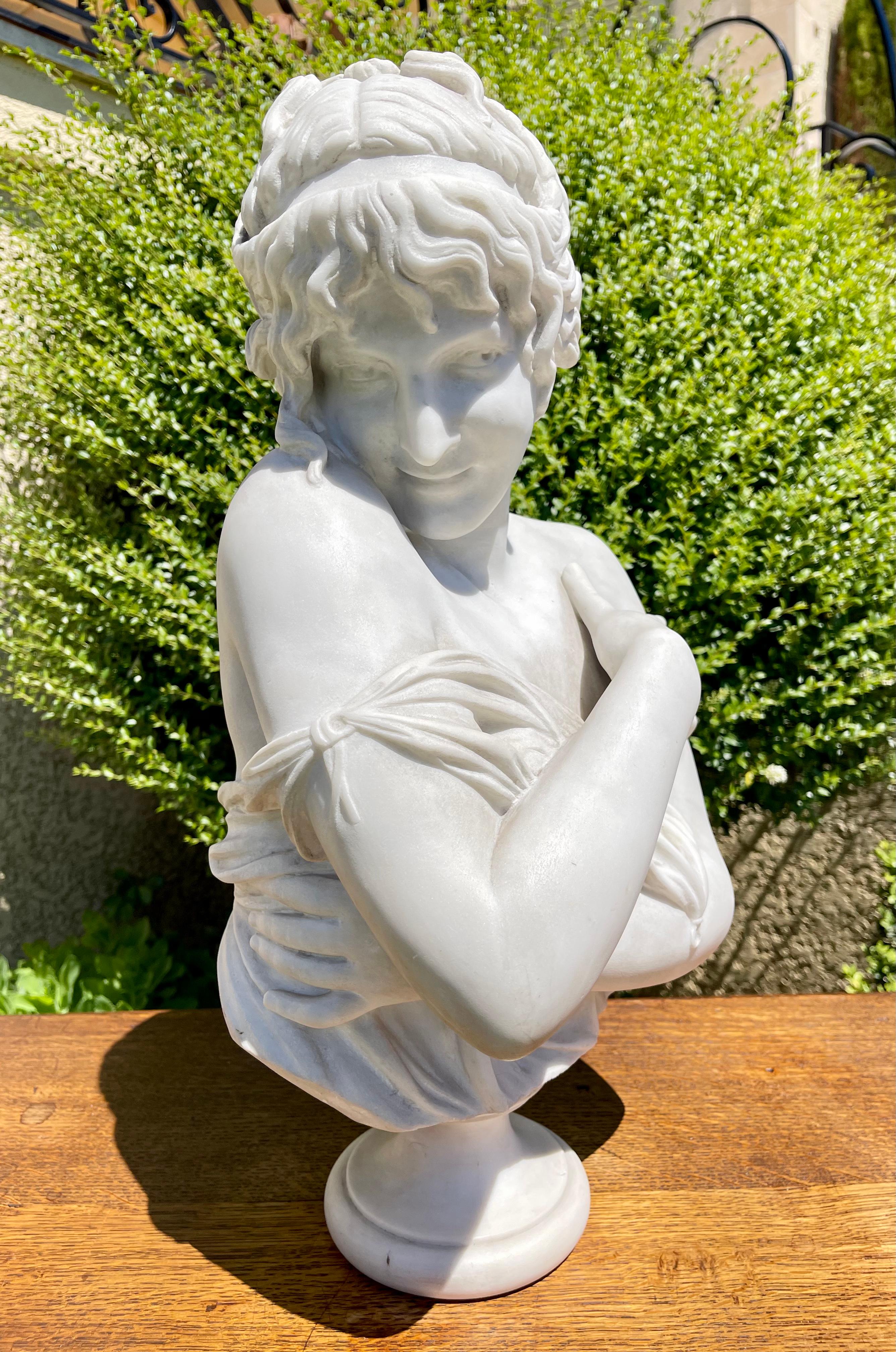 Hand-Crafted Jean-Antoine Houdon, “ La Pudeur ” Carrara Marble Sculpture 19th Century