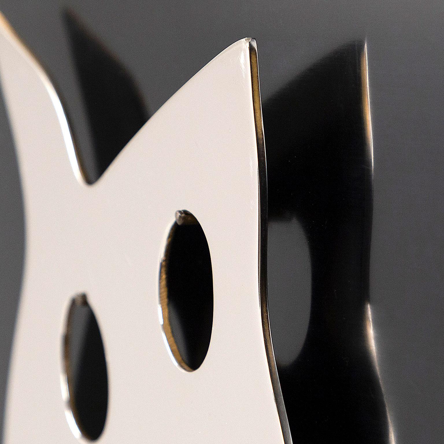 Jean Arp, also known as Hans Arp (1886-1966), was an important contributor to the avant-garde movements of the 20th century. Arp was active during the crucial years that shaped European Modernism.

Arp worked in various European cities during his