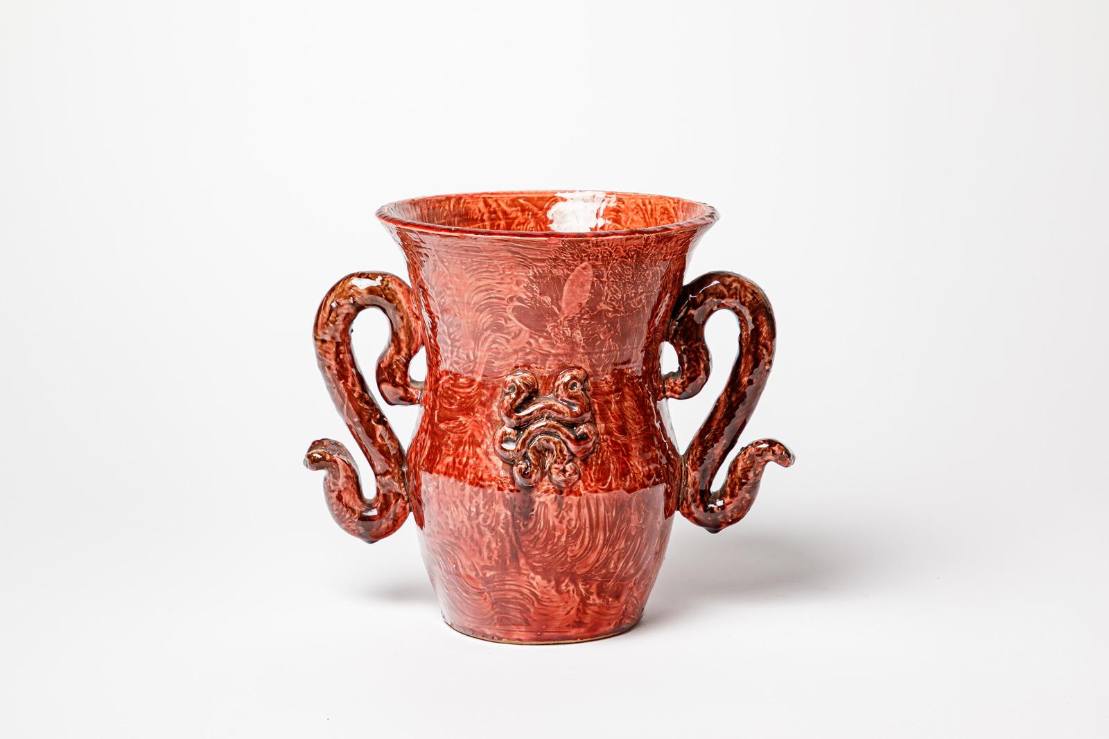 Jean Austruy

Große Keramikvase im Art-Deco-Stil

Rote keramische Glasurfarbe

Original perfekter Zustand

Unterzeichnet

Höhe 21 cm
Groß 26 cm