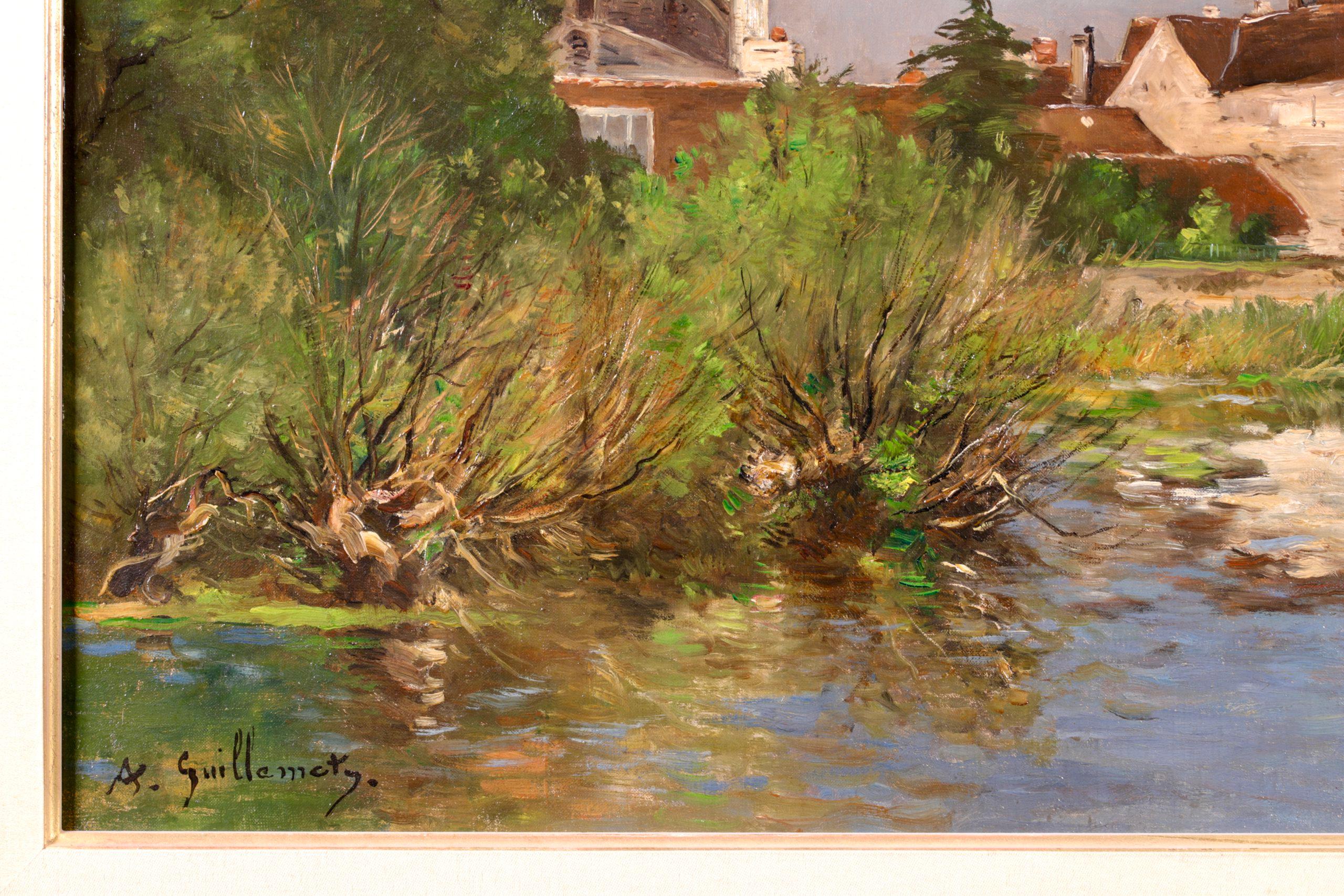 Paysage signé à l'huile sur toile vers 1890 par le peintre impressionniste français Jean Baptiste Antoine Guillemet. L'œuvre représente une vue de Moret-sur-Loing, dans le nord-est de la France, depuis la rive du Loing. Les bâtiments de la Townes se