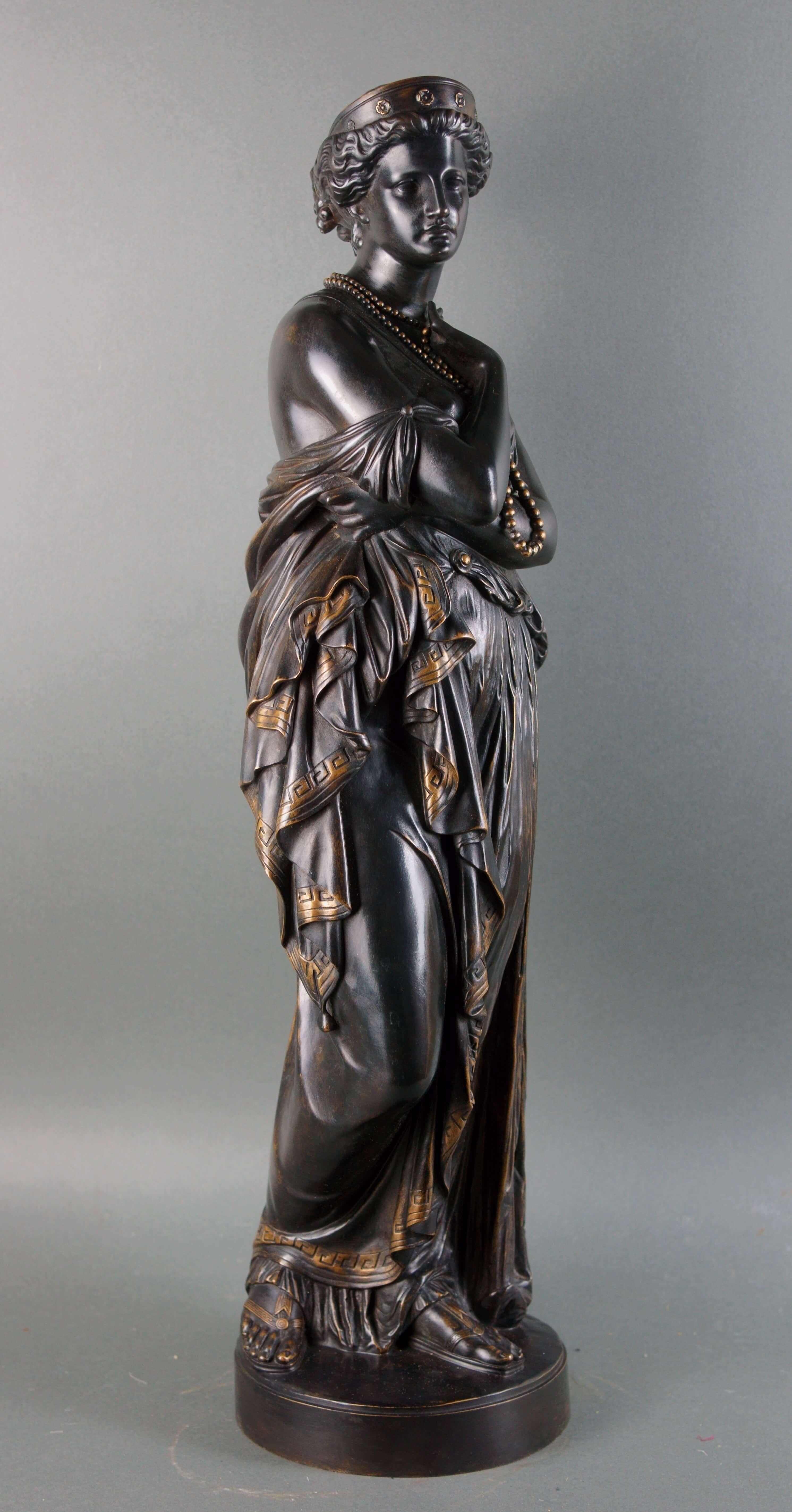 Französische Skulptur aus dem 19. Jahrhundert Patinierte Bronze und vergoldetes Barbedienne Fondeur – Sculpture von Jean-Baptiste Clésinger 