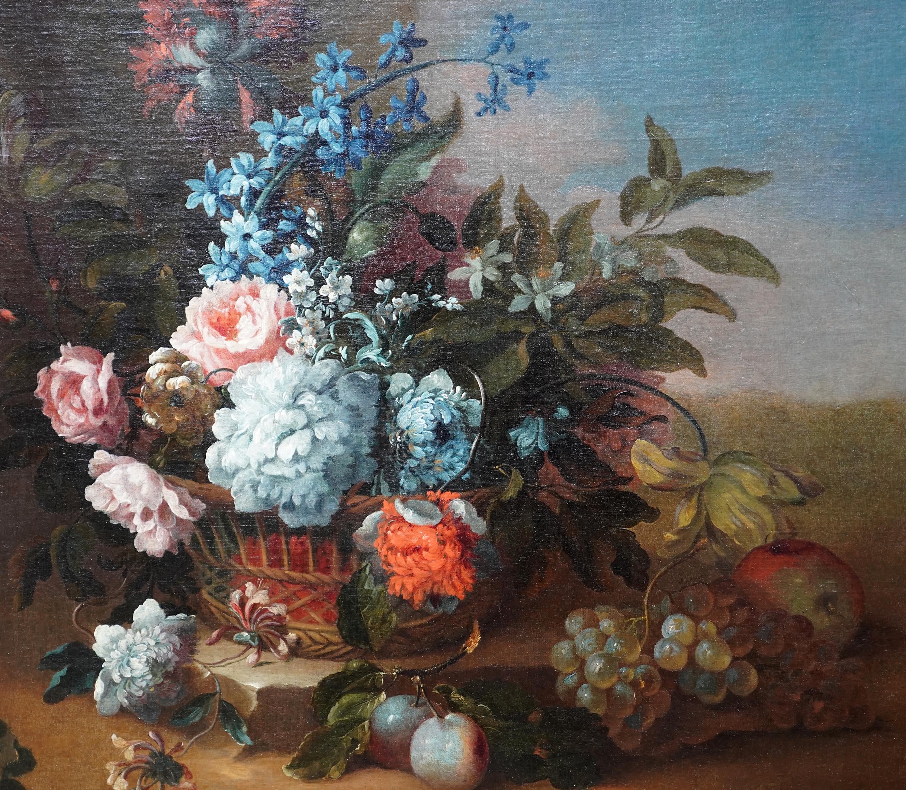Dieses hübsche florale Ölgemälde aus dem 17. Jahrhundert wird dem Kreis des bekannten französisch-flämischen Künstlers Jean-Baptiste Monnoyer zugeschrieben. Das um 1670 gemalte Stillleben zeigt einen Korb mit Tulpen, Rosen, Orangenblüten, Mohn,